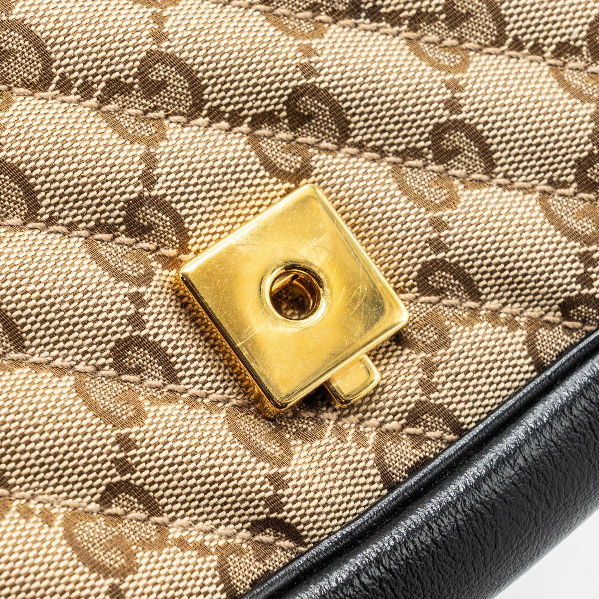 GUCCI MINI GG MARMONT BAG GG CANVAS / LEATHER BEIGE/ BLACK GHW