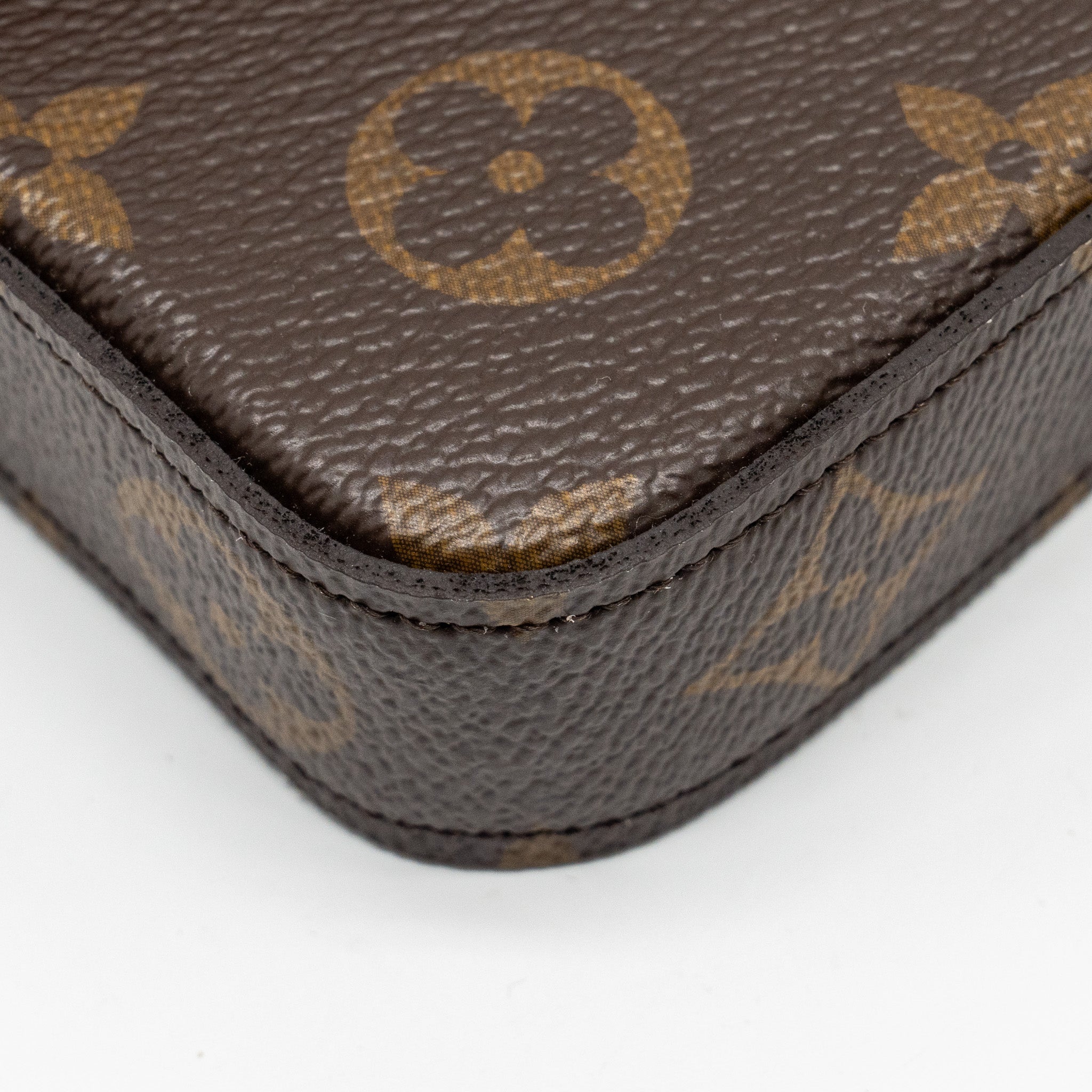 LOUIS VUITTON FELICIE POCHETTE MONOGRAM CANVAS GHW