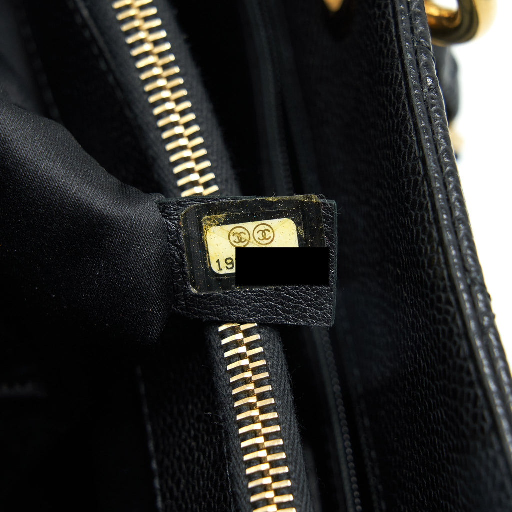CHANEL GRAND SHOPPING TOTE CAVIAR BLACK GHW