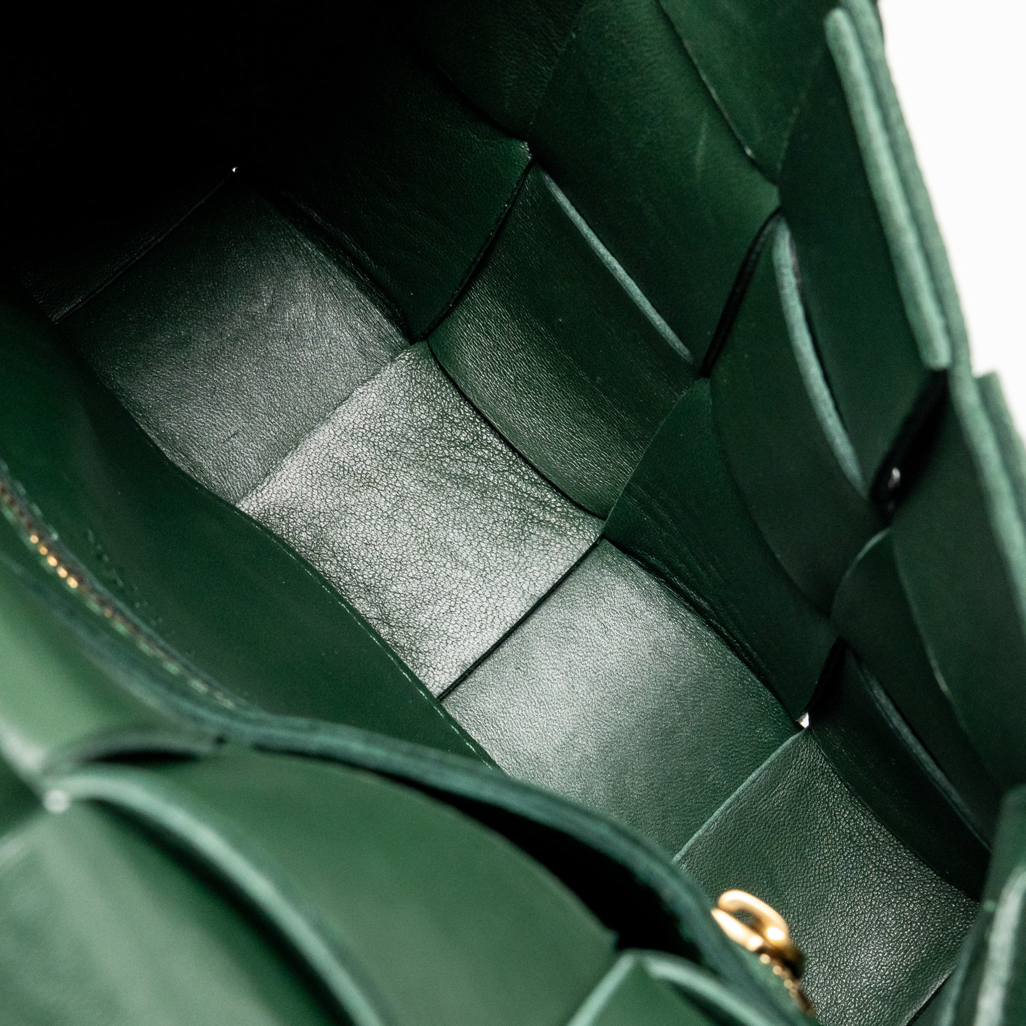 BOTTEGA VENETA SMALL CASSETTE BAG CHARM STRAP LIMITED EDITION CALFSKIN GREEN GHW