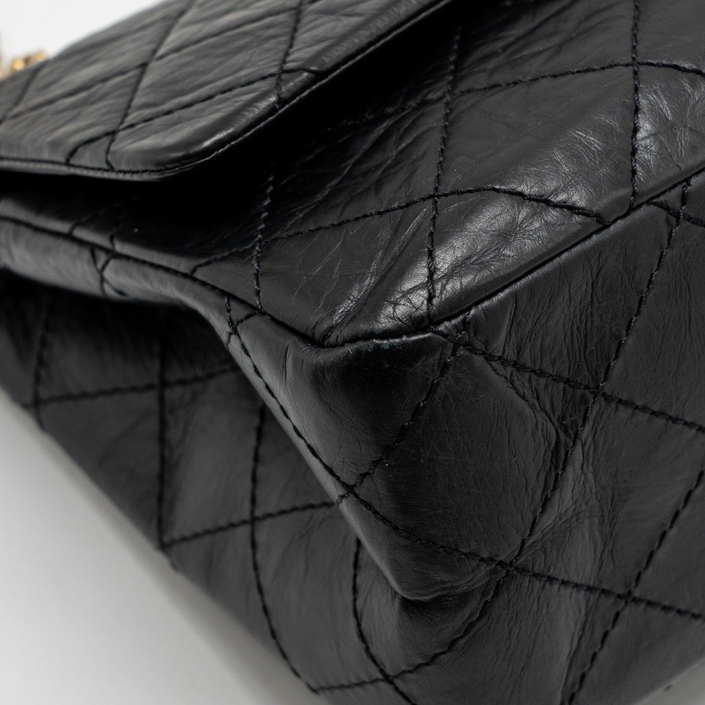 CHANEL MAXI 2.55 REISSUE DOUBLE FLAP BAG AGED CALFSKIN BLACK GHW
