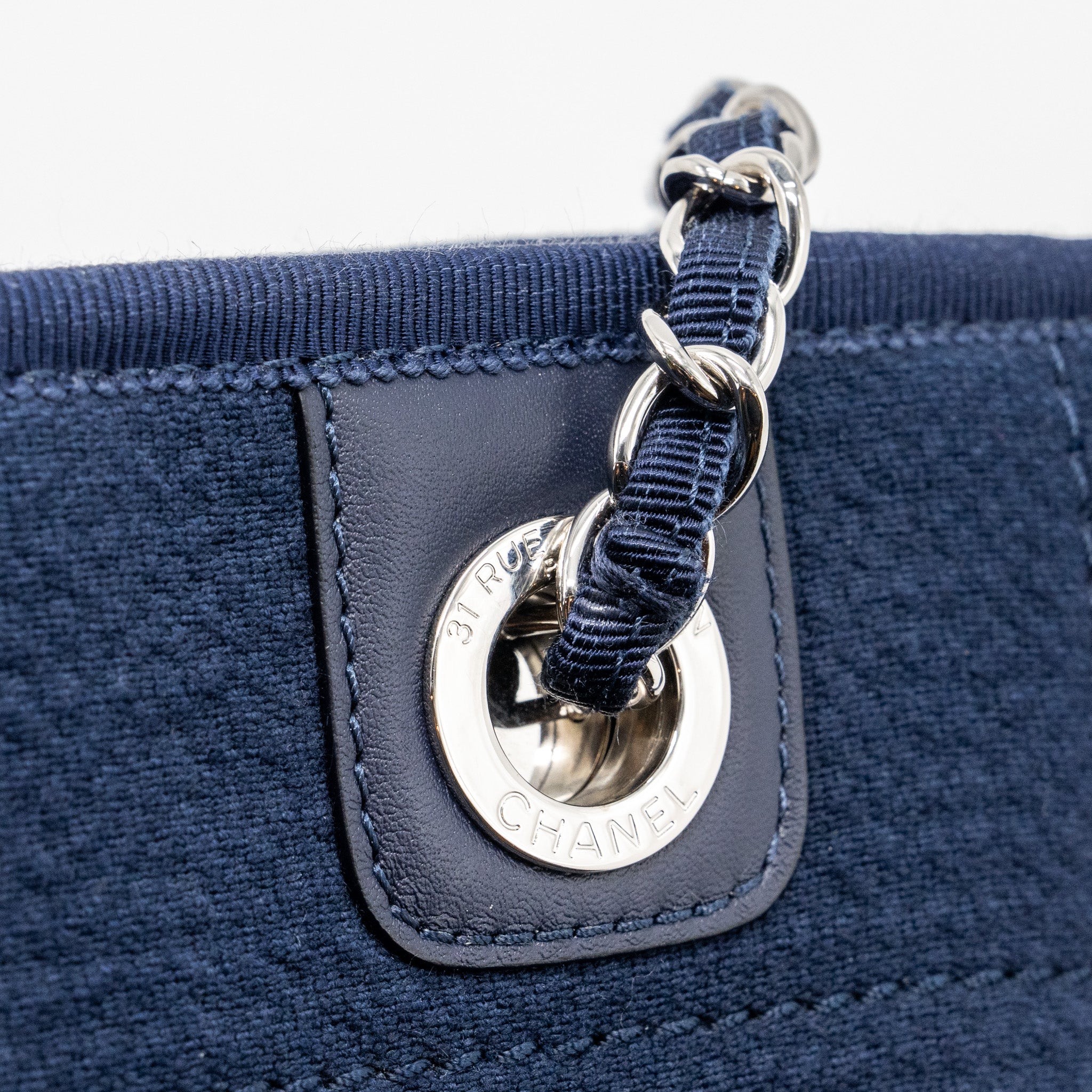 CHANEL SMALL DEAUVILLE TOTE BAG CANVAS NAVY SHW (MICROCHIP)