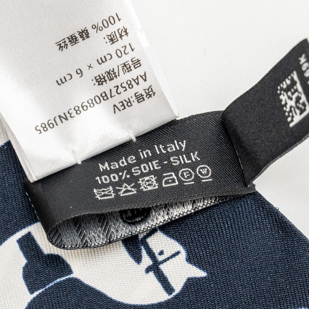 CHANEL CC LOGO/LETTER PRINTED TWILLY SILK NAVY/WHITE