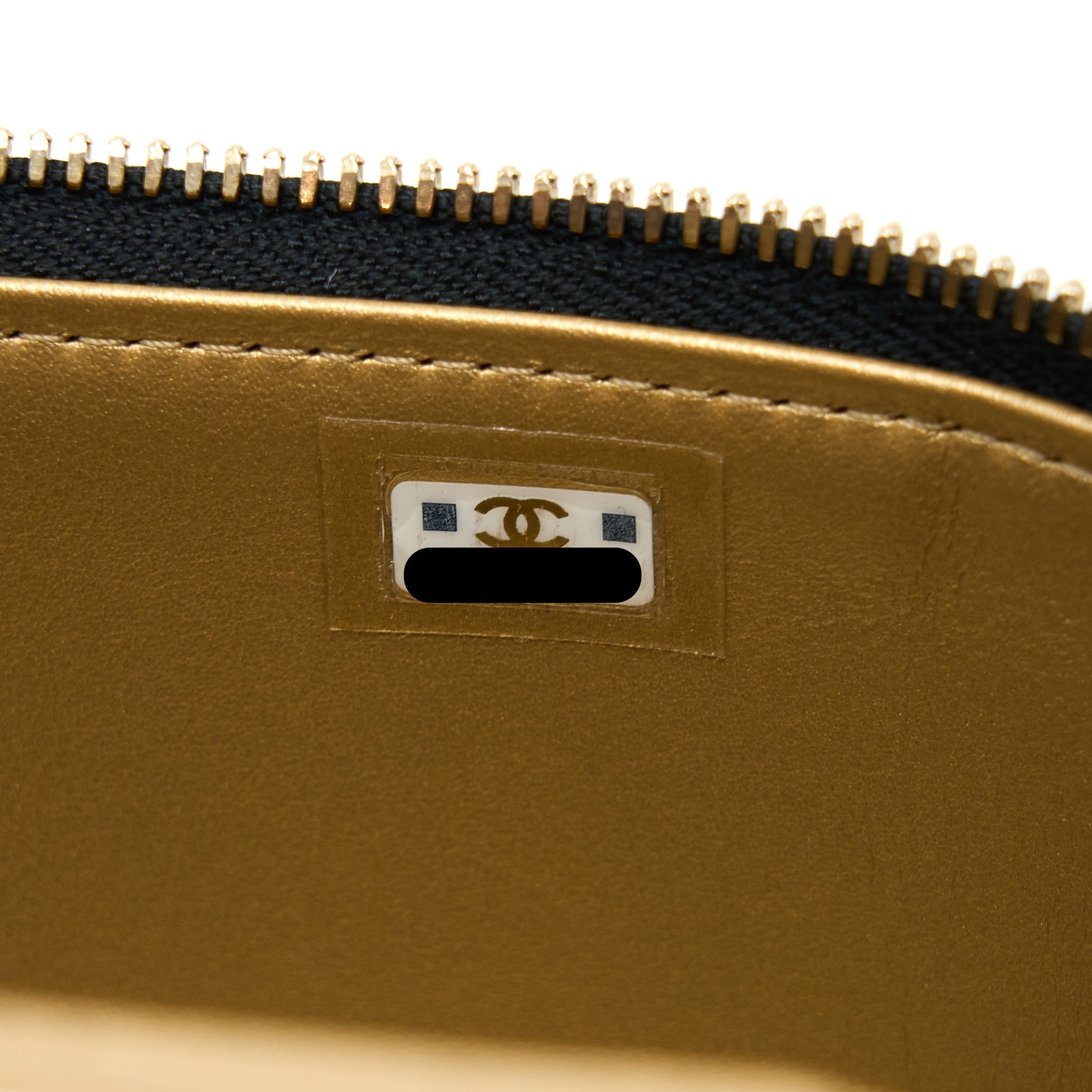 CHANEL PEARL CRUSH LONG VANITY LAMBSKIN BLACK GHW (MICROCHIP)
