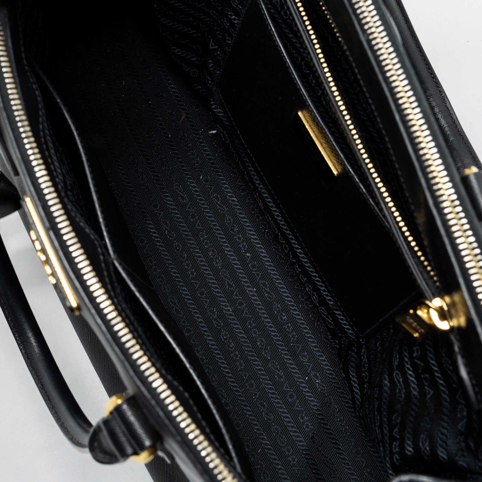 PRADA SAFFIANO TOTE BAG CALFSKIN BLACK GHW