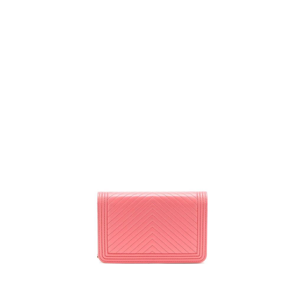 CHANEL BOY WALLET ON CHAIN CHEVRON CALFSKIN PINK LGHW