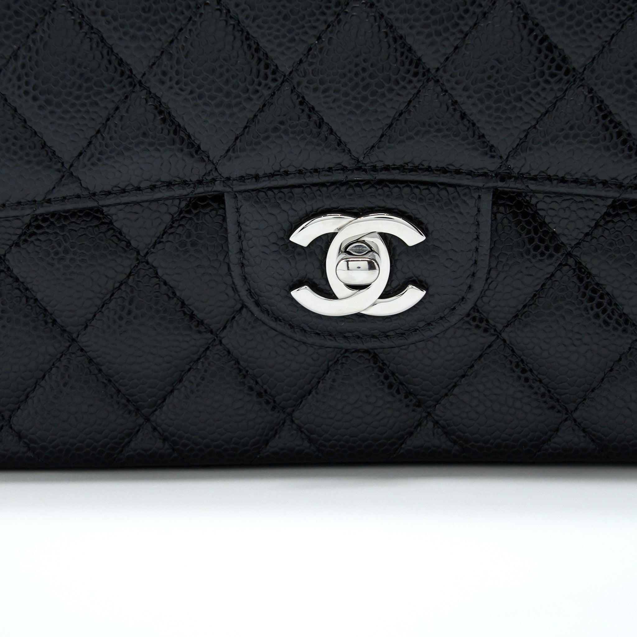 CHANEL SMALL CLASSIC DOUBLE FLAP BAG CAVIAR BLACK SHW(MICROCHIP)