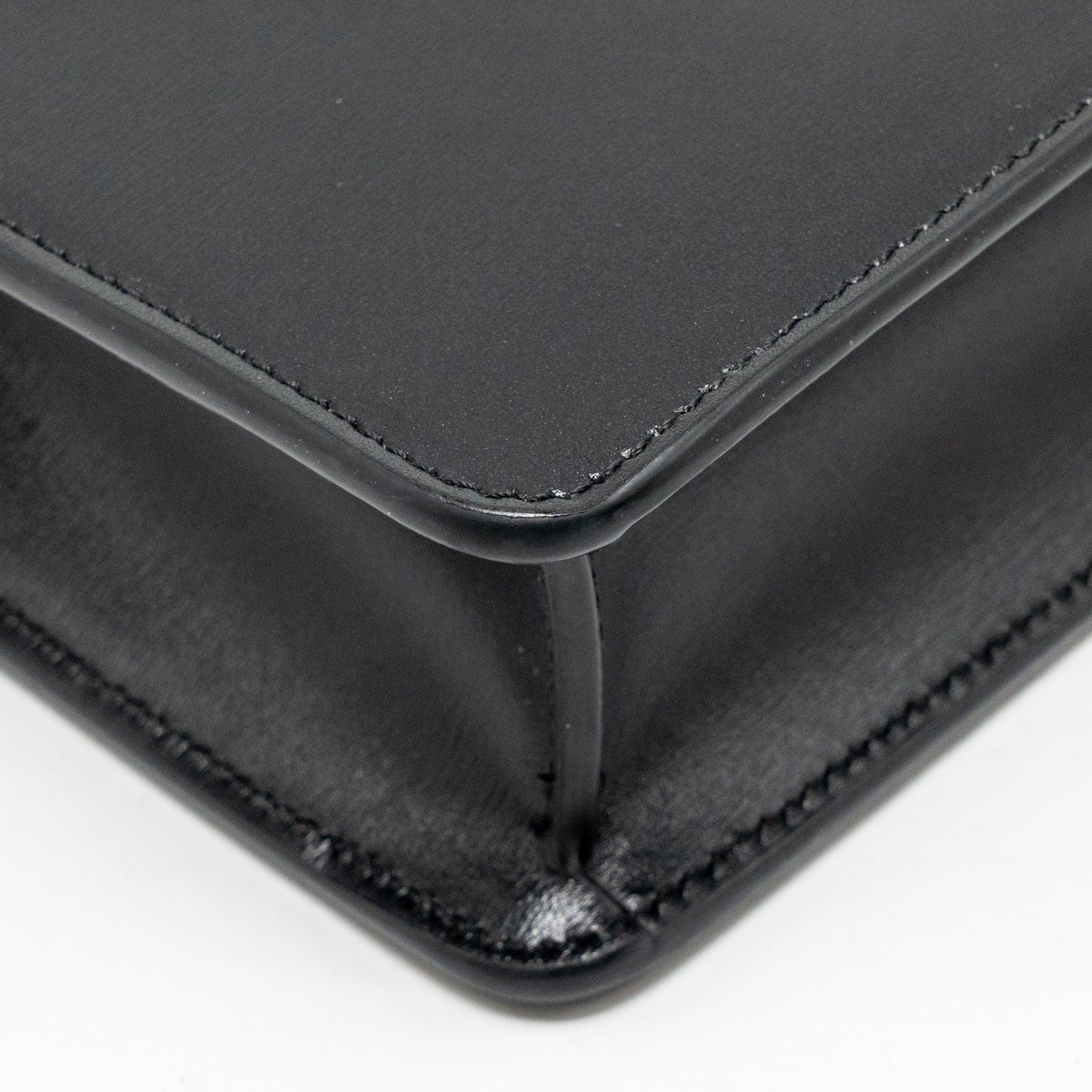 CELINE WALLET ON CHAIN MARGO SHINY CALFSKIN BLACK GHW