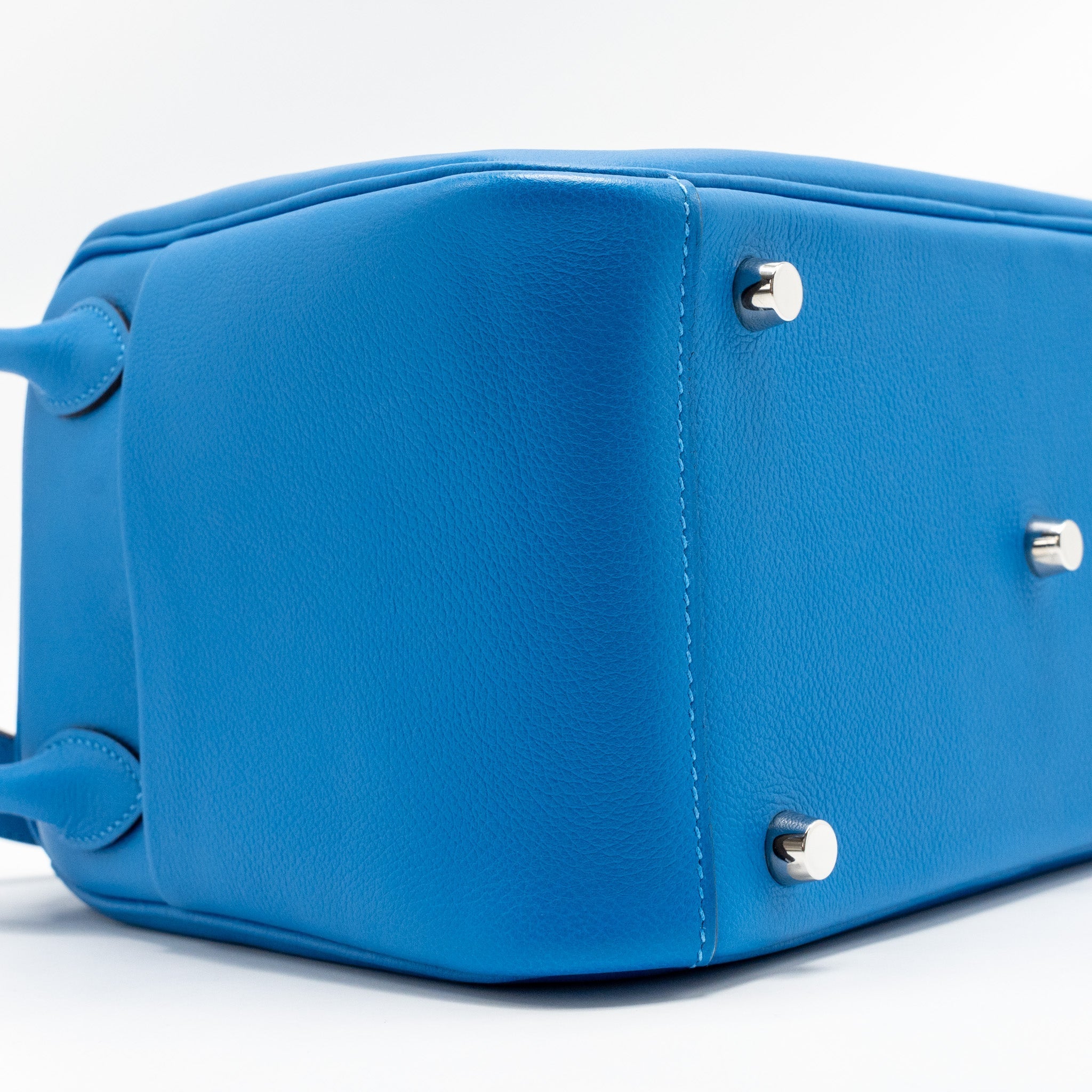 HERMES LINDY 26 EVERCOLOR BLUE ZANZIBAR SHW