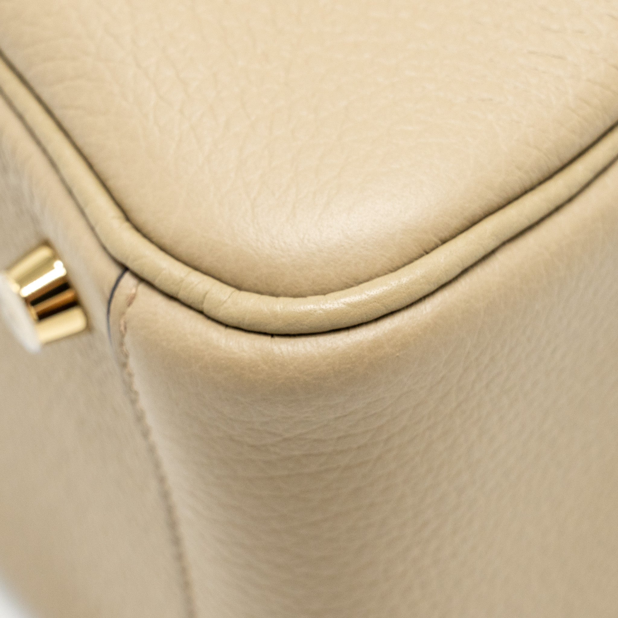 HERMES LINDY 26 CLEMENCE BEIGE MARFA GHW