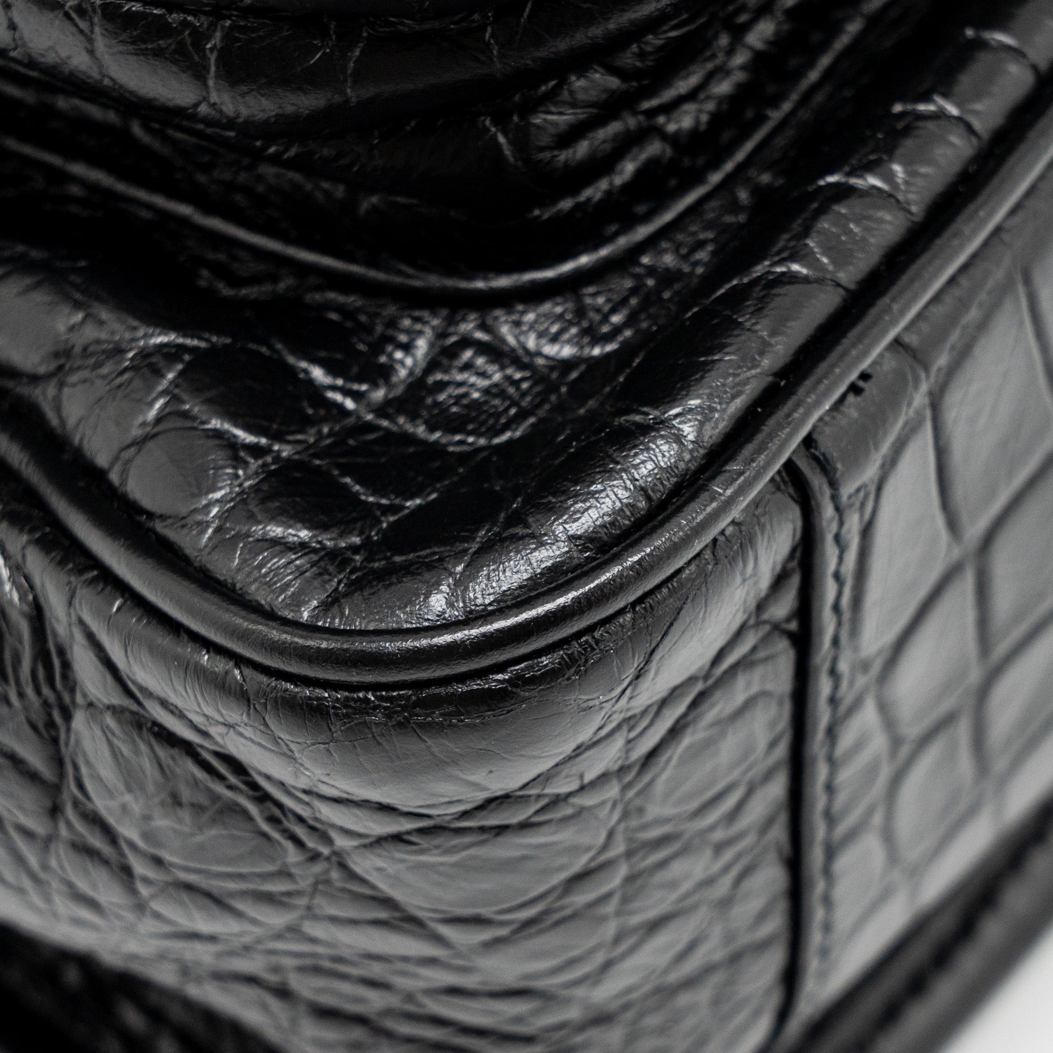 SAINT LAURENT / YSL MEDIUM NIKI BAG CROCODILE-EMBOSSED BLACK CALFSKIN BLACK HARDWARE