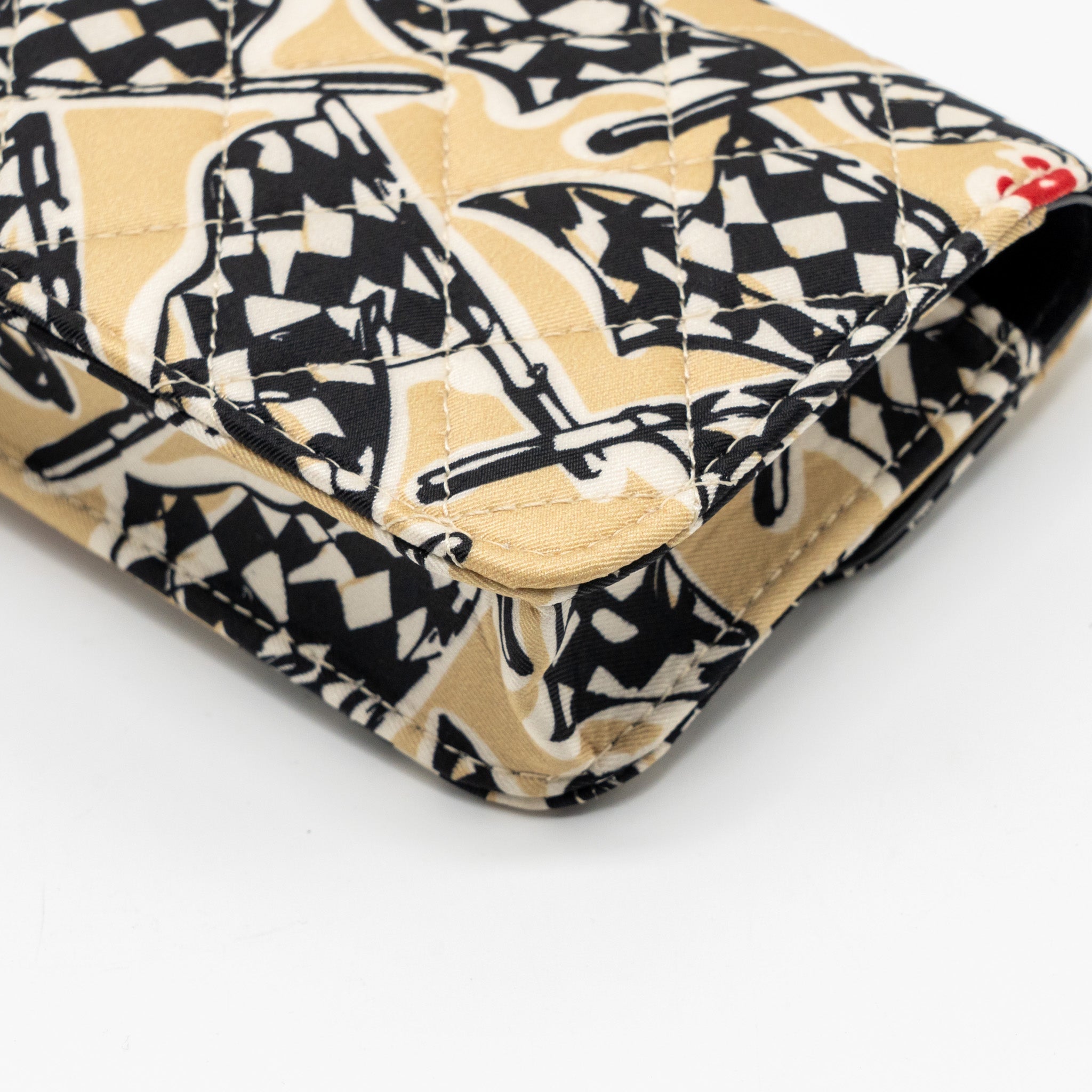 CHANEL MINI FLAP CLUTCH WITH CHAIN FABRIC BEIGE/MULTICOLOUR LGHW(MICROCHIP)