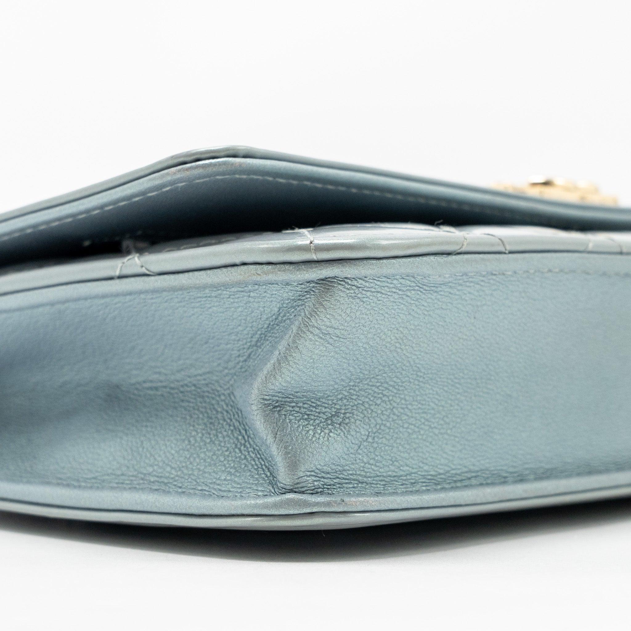 CHANEL BOY WALLET ON CHAIN PATENT CALFSKIN IRIDESCENT LIGHT BLUE LGHW