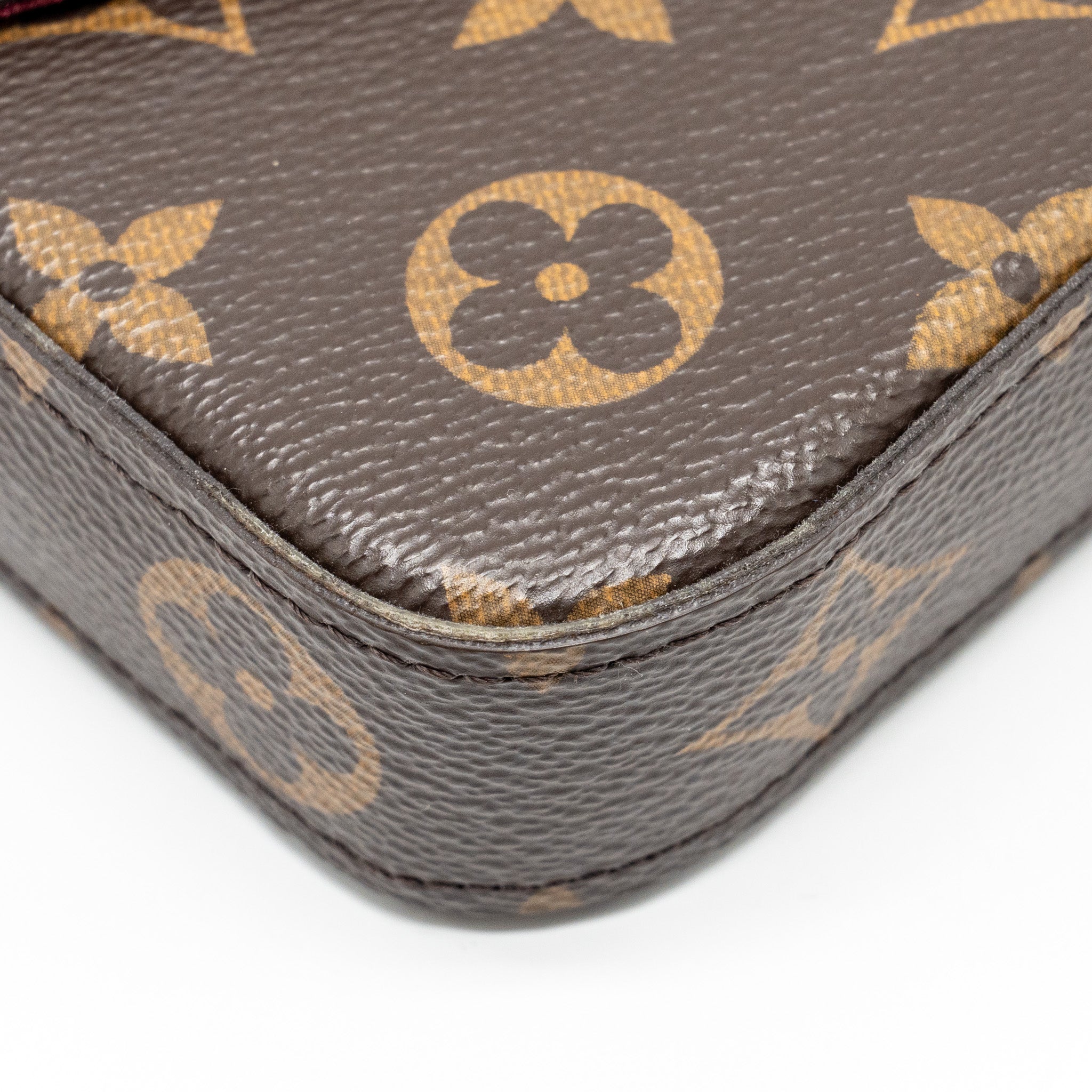 LOUIS VUITTON FELICIE POCHETTE MONOGRAM CANVAS GHW