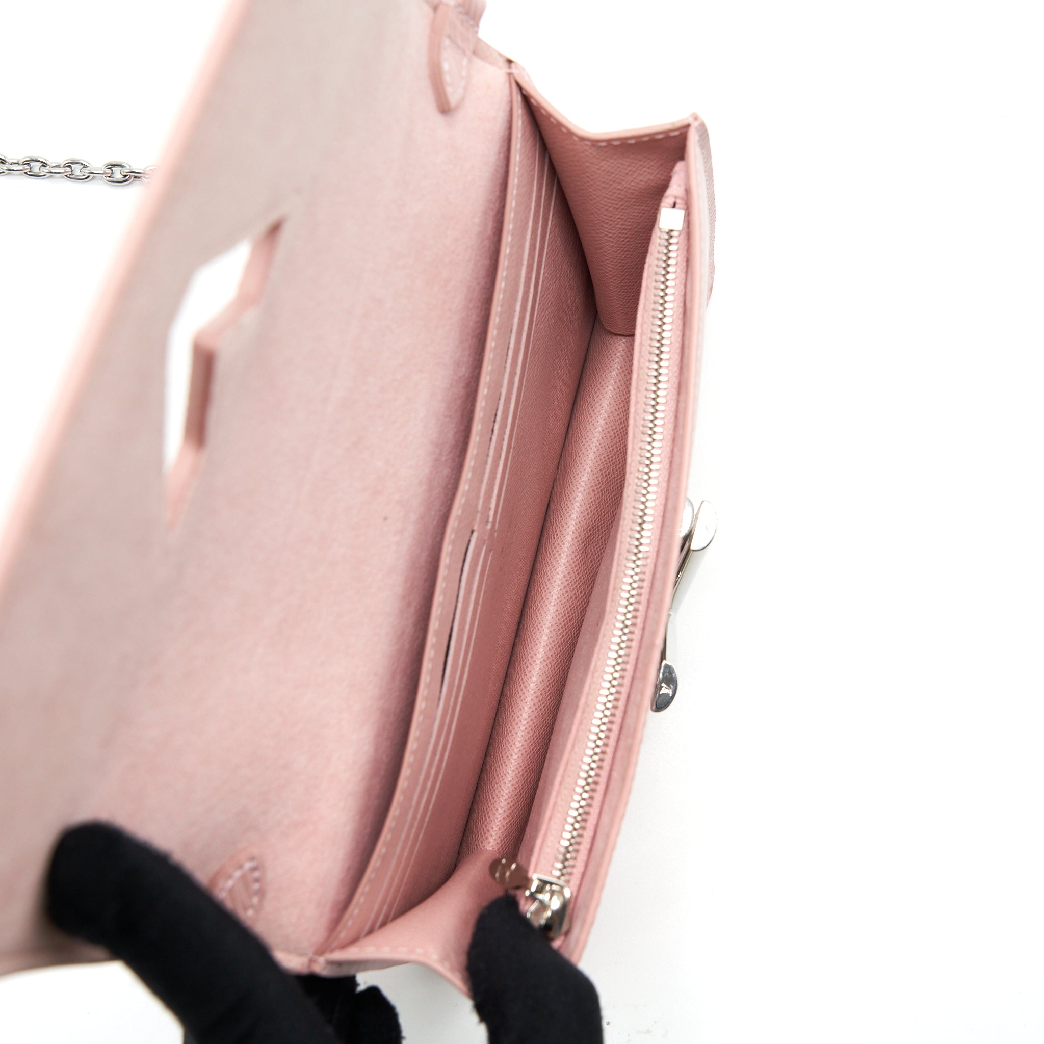 LOUIS VUITTON TWIST WALLET ON CHAIN EPI PINK SHW