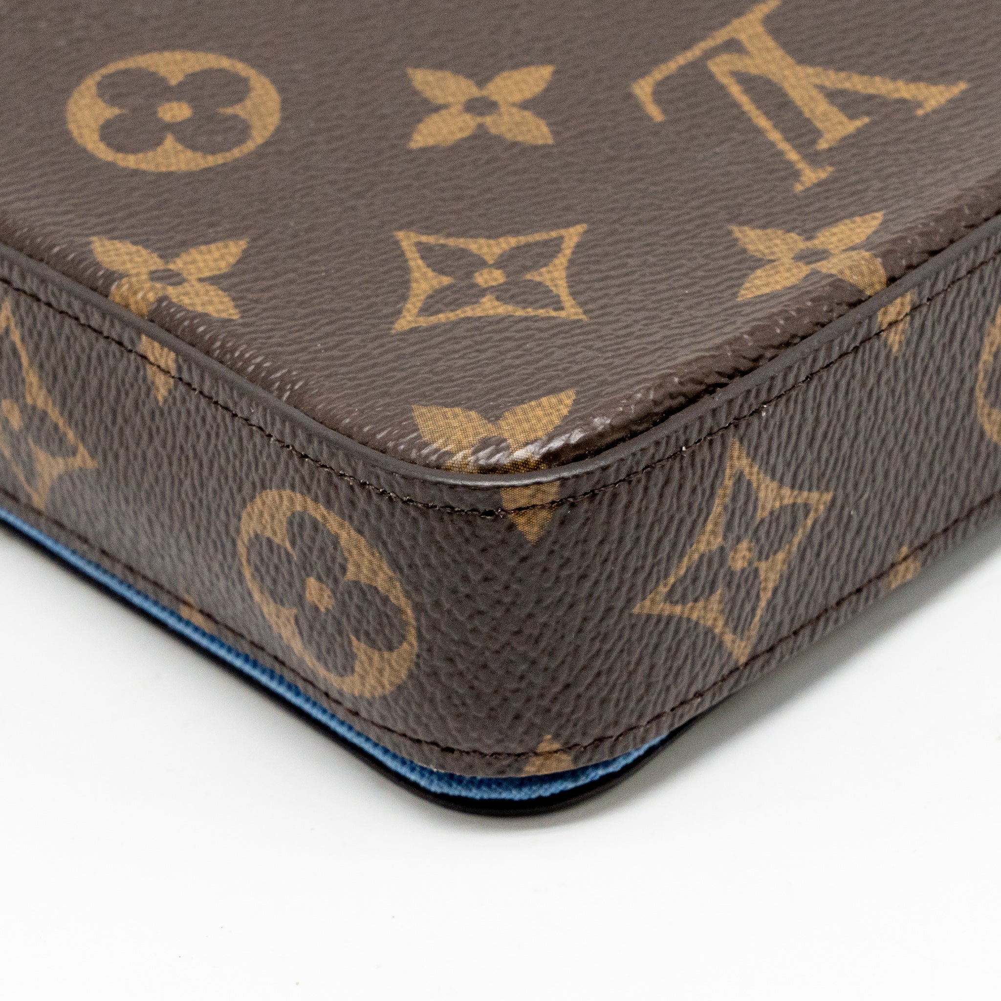 LOUIS VUITTON FELICIE POCHETTE LIMITED EDITION MONOGRAM CANVAS GHW