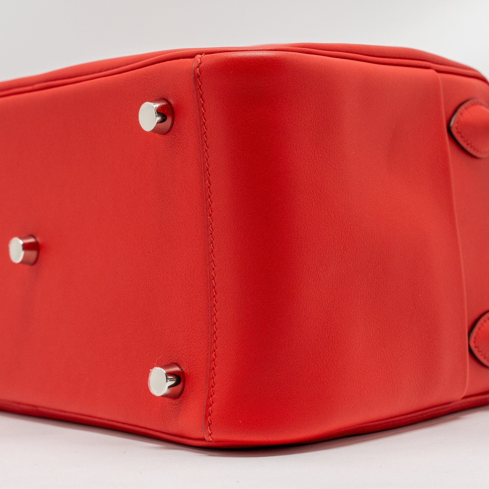 HERMES LINDY 26 SWIFT ROUGE DE COEUR/ROUGE PIMENT SHW