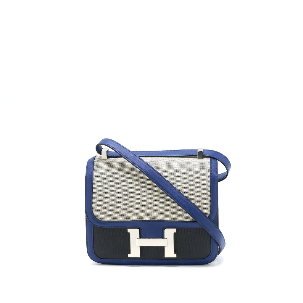 HERMES CONSTANCE 24 SWIFT/TOILE BLACK/BLUE SAPHIR SHW