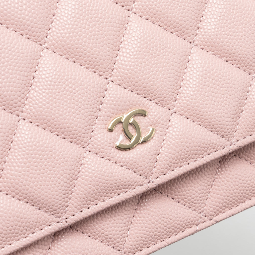 CHANEL CLASSIC WALLET ON CHAIN CAVIAR LIGHT PINK LGHW(MICROCHIP)