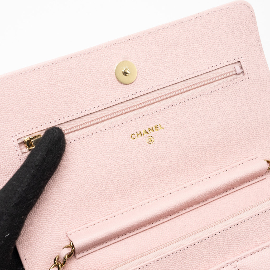 CHANEL CLASSIC WALLET ON CHAIN CAVIAR LIGHT PINK LGHW(MICROCHIP)