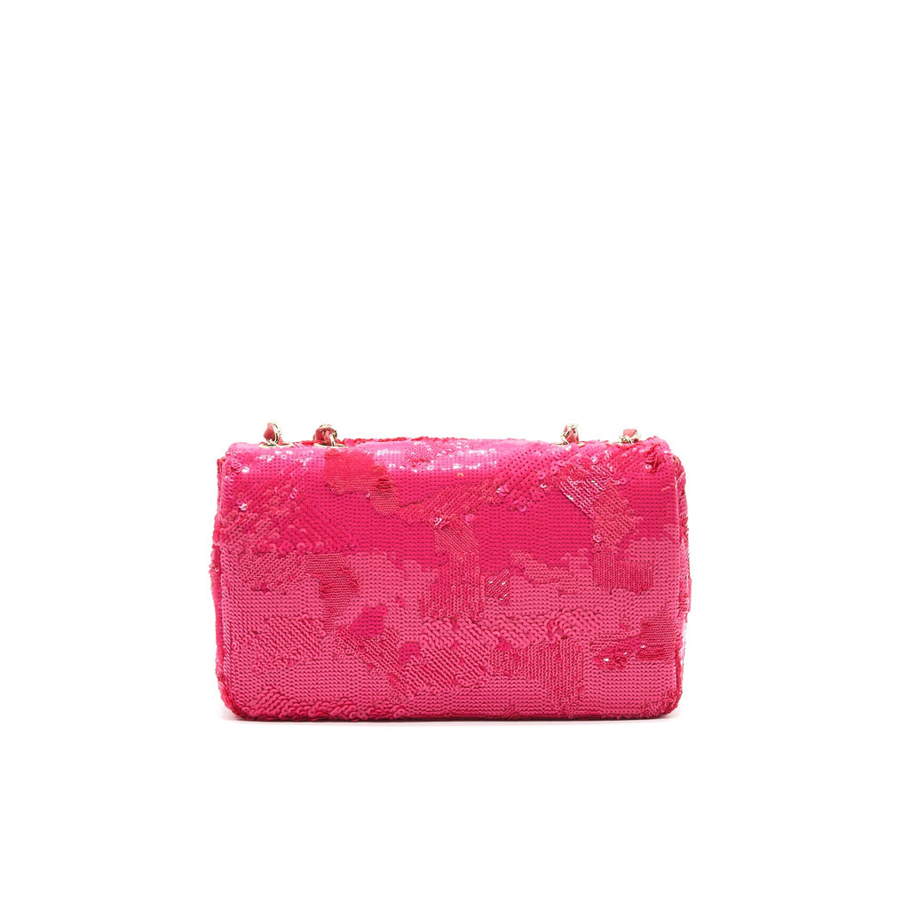 CHANEL SEASONAL MEDIUM FLAP BAG FUCIA WITH GHW