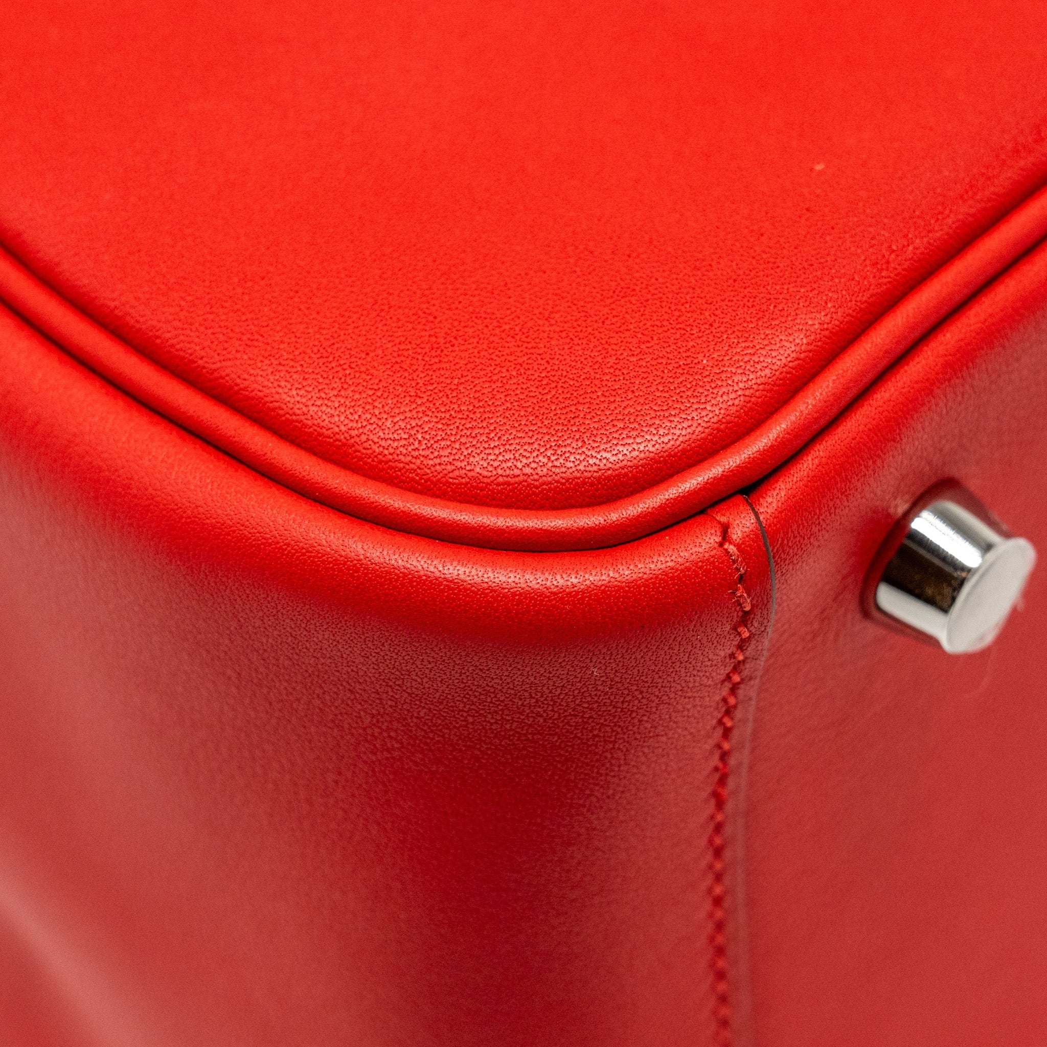HERMES LINDY 26 SWIFT ROUGE DE COEUR/ROUGE PIMENT SHW