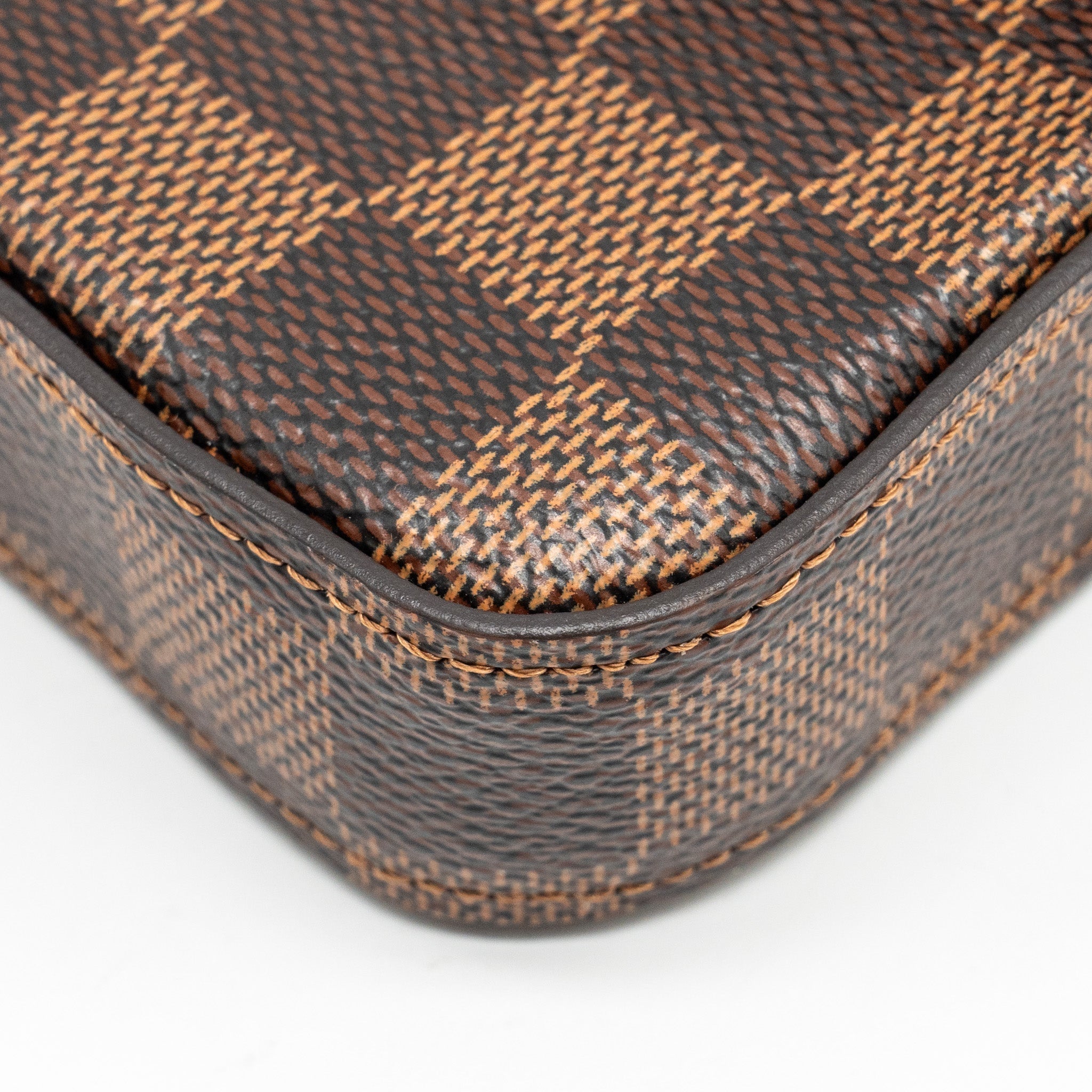 LOUIS VUITTON FELICIE POCHETTE DAMIER EBENE CANVAS GHW
