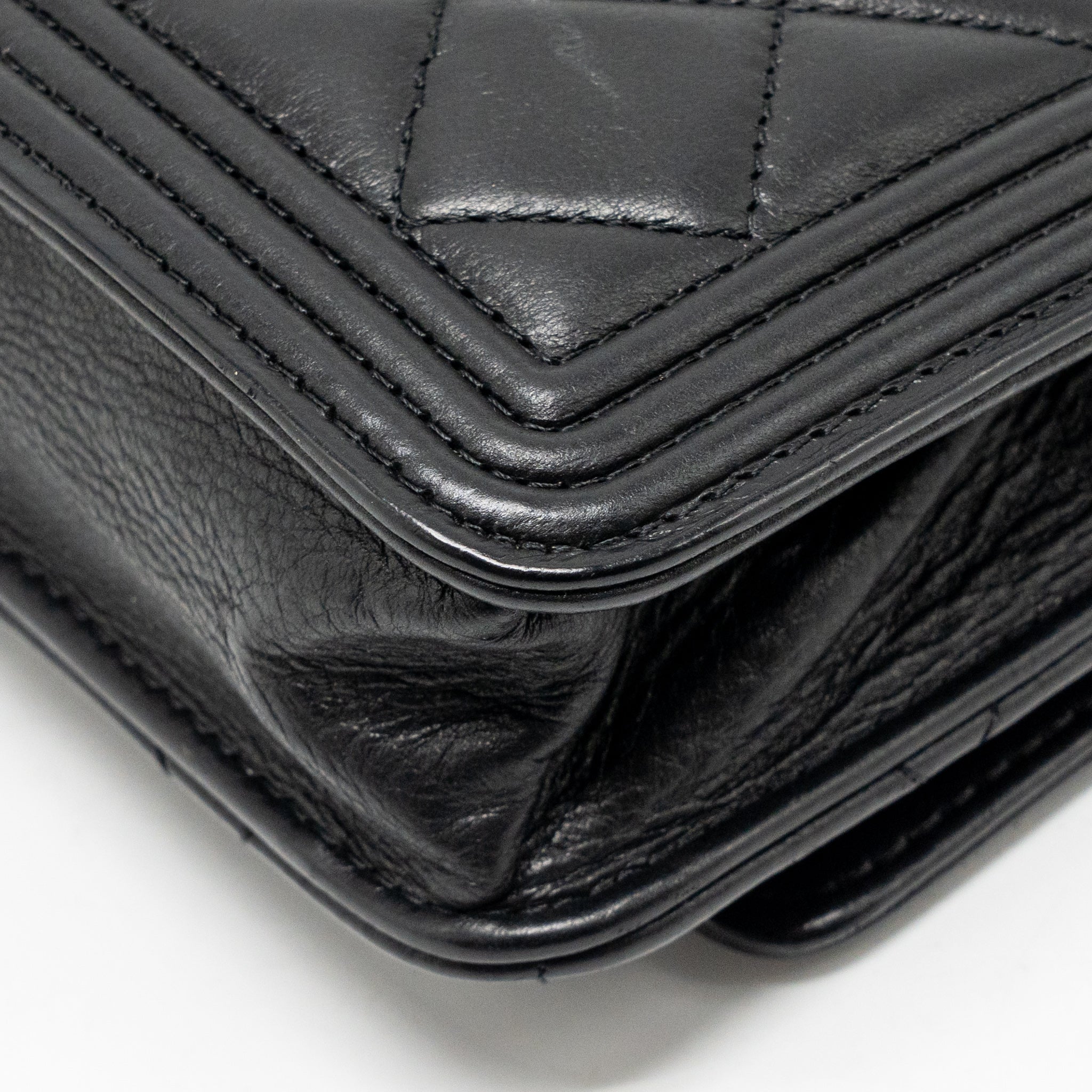CHANEL BOY WALLET ON CHAIN CALFSKIN BLACK WITH BLACK HARDWARE