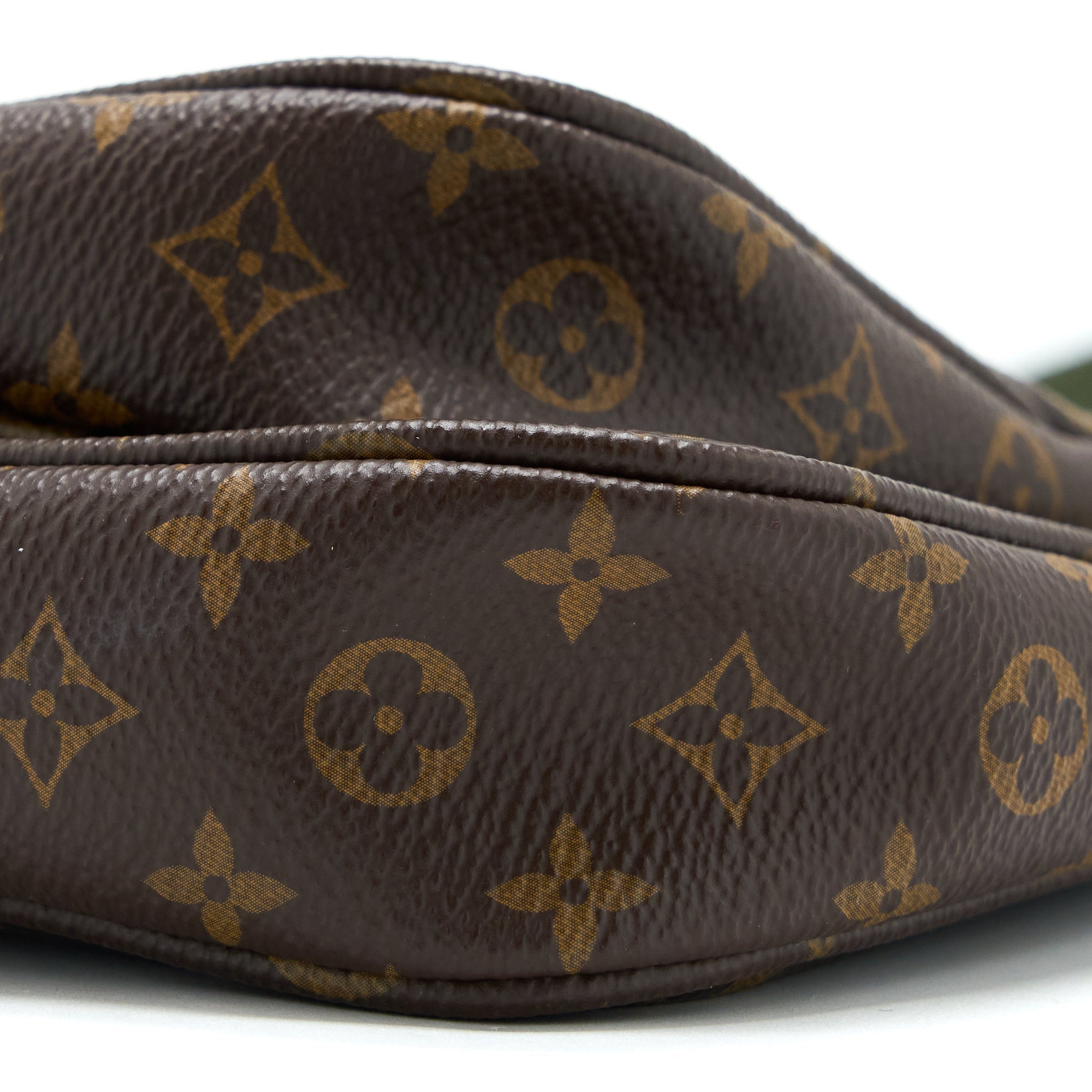 LOUIS VUITTON MULTI POCHETTE WITH KHAKI STRAP GHW