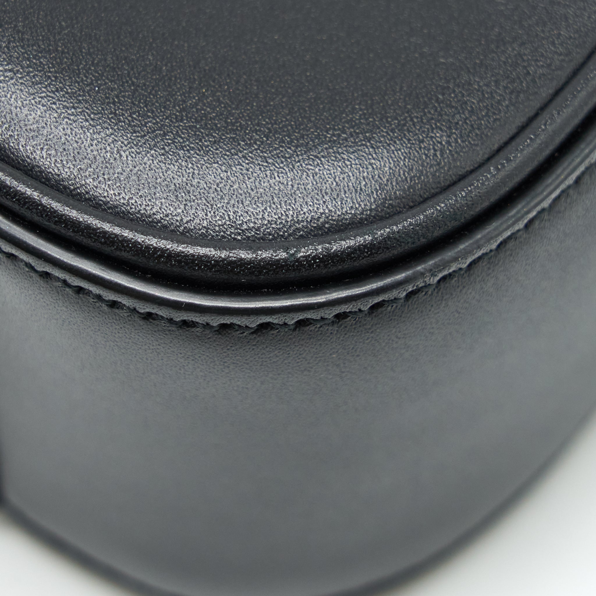 SAINT LAURENT/YSL LE5 A7 HOBO BAG SMOOTH CALFSKIN BLACK GHW