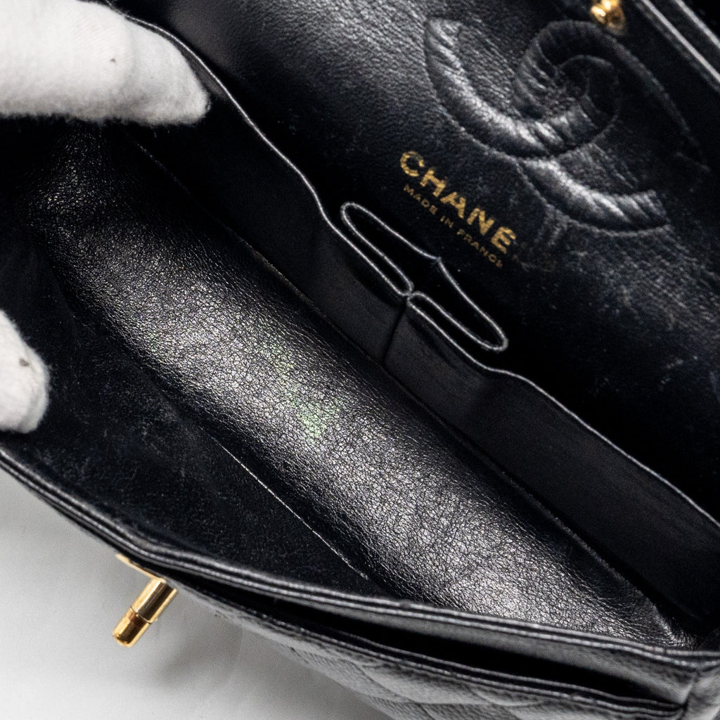CHANEL VINTAGE SMALL CLASSIC DOUBLE FLAP BAG CAVIAR BLACK GHW