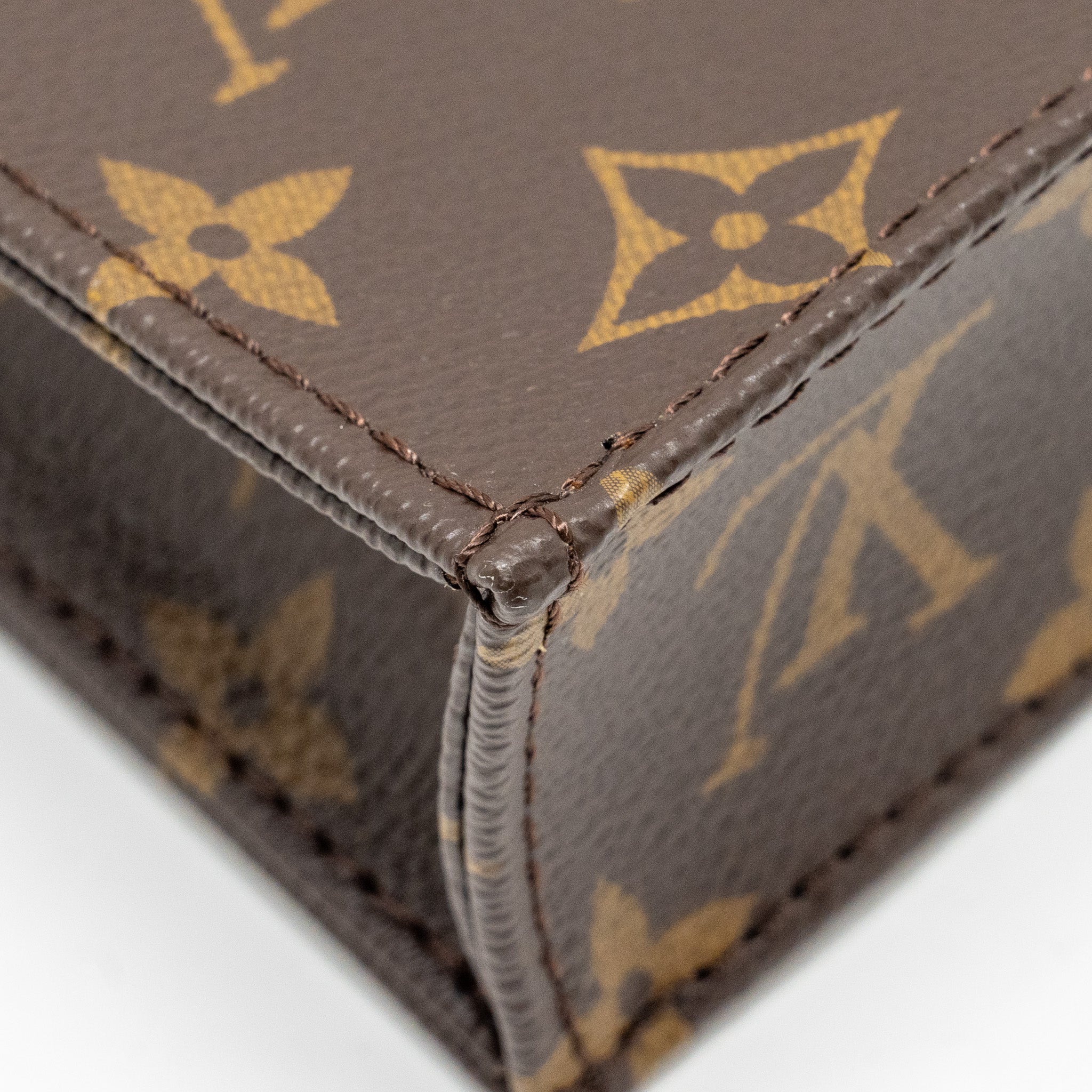 LOUIS VUITTON PETIT SAC PLAT MONOGRAM CANVAS GHW