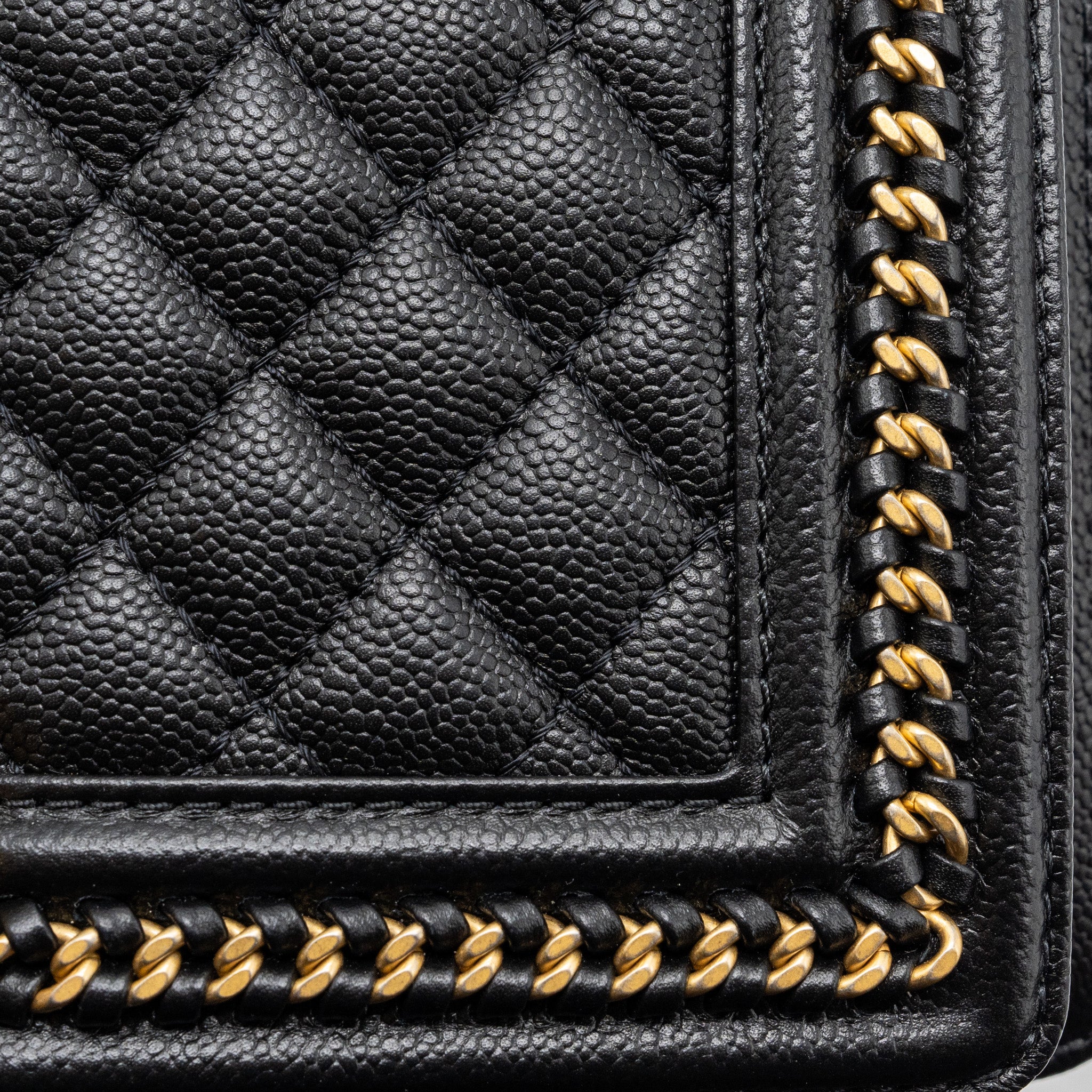 CHANEL MEDIUM BOY BAG LIMITED EDITION CAVIAR BLACK GHW (MICROCHIP)