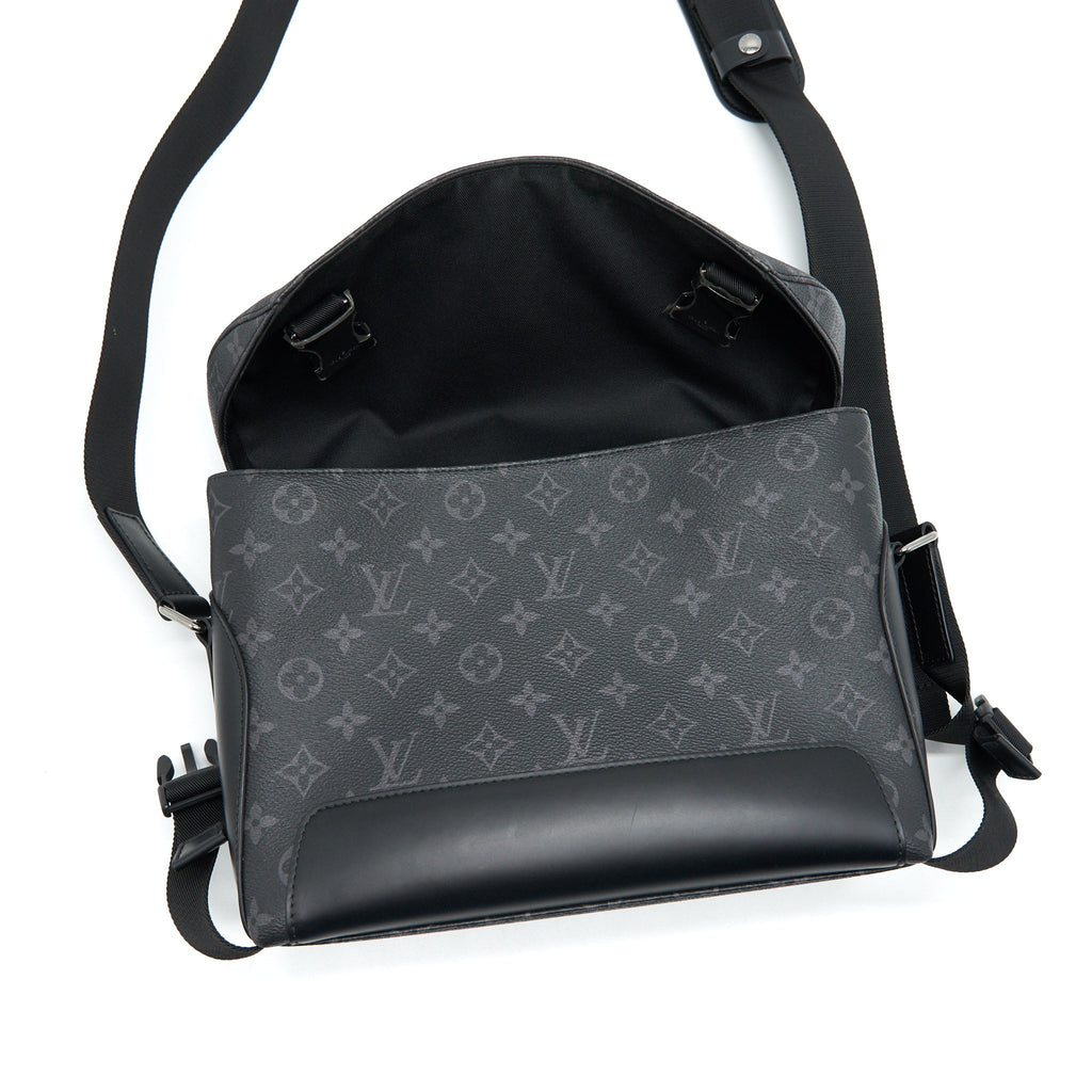 LOUIS VUITTON MESSENGER PM VOYAGER MONOGRAM