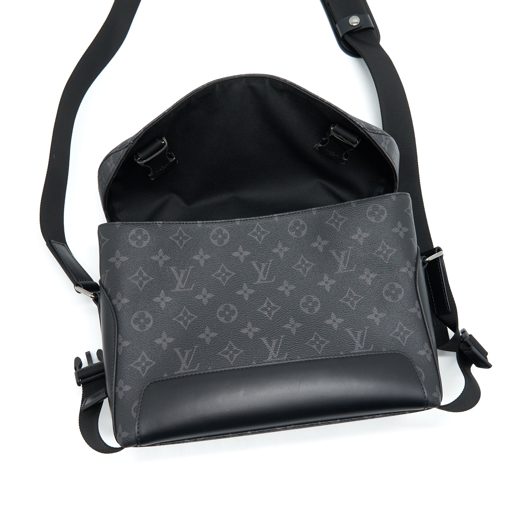 LOUIS VUITTON MESSENGER PM VOYAGER MONOGRAM