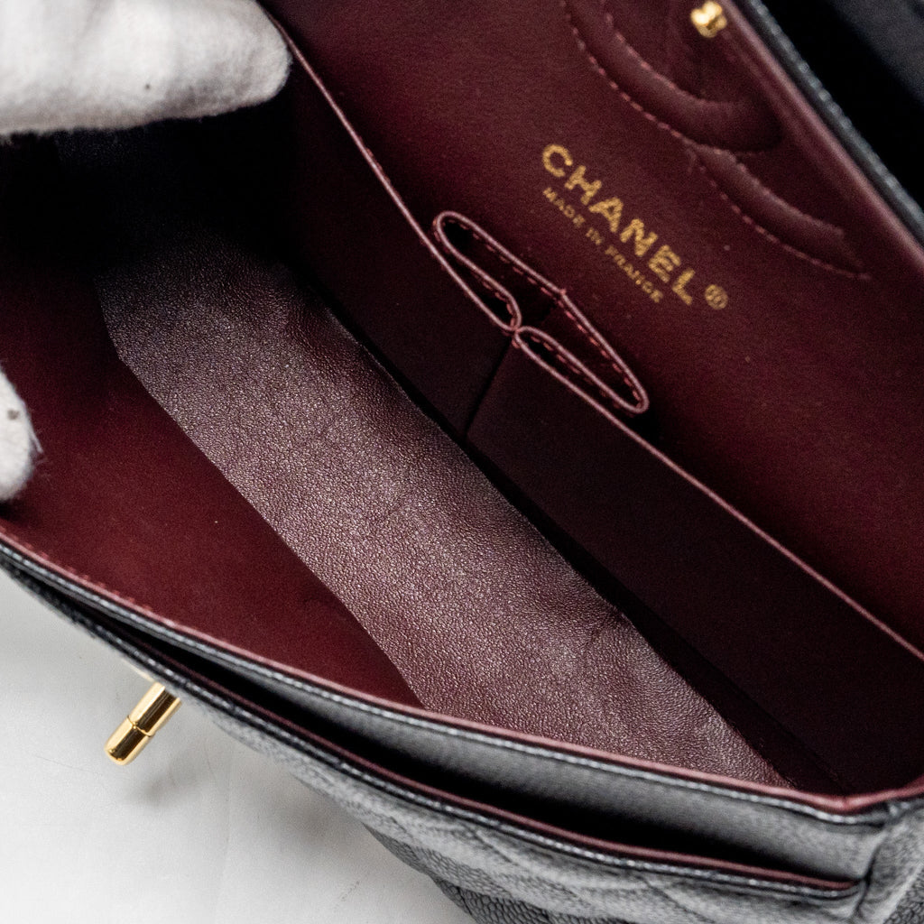 CHANEL MEDIUM CLASSIC DOUBLE FLAP BAG CAVIAR BLACK GHW