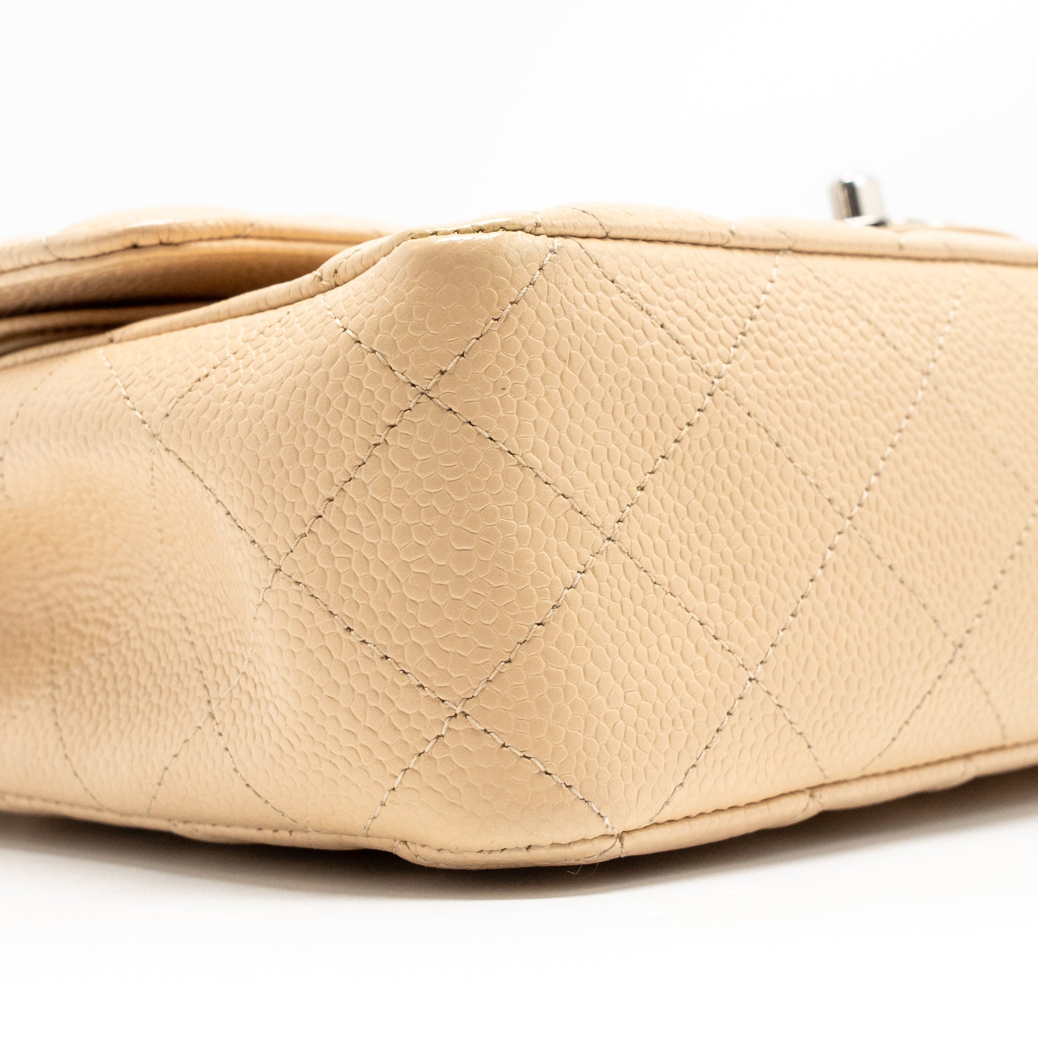 CHANEL MEDIUM CLASSIC DOUBLE FLAP BAG CAVIAR BEIGE SHW