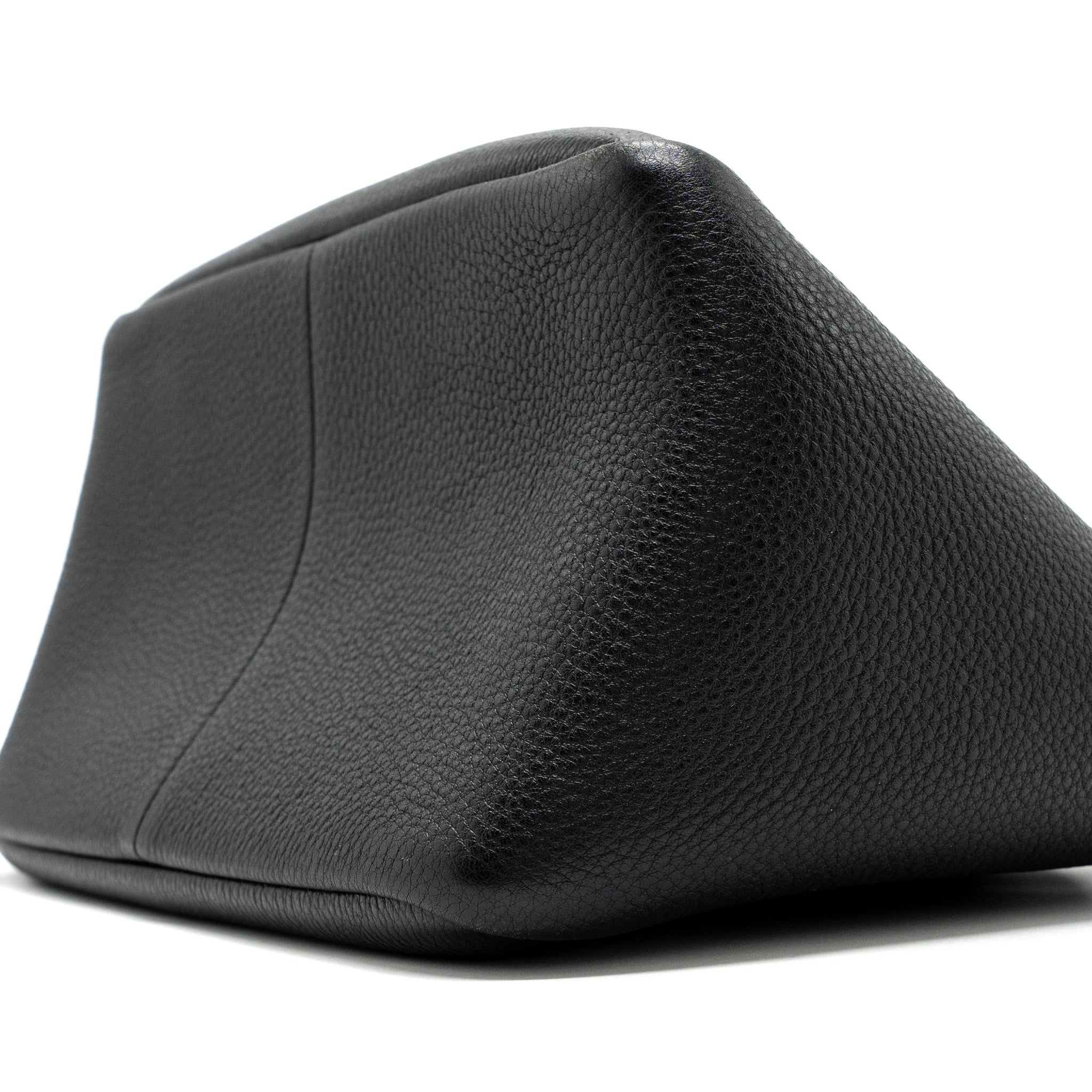 PRADA MEDIUM LEATHER TOTE BLACK SHW
