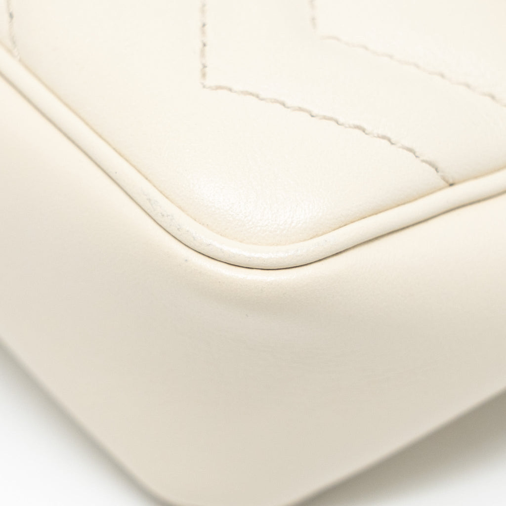 GUCCI GG MARMONT SUPER MINI CALFSKIN WHITE GHW
