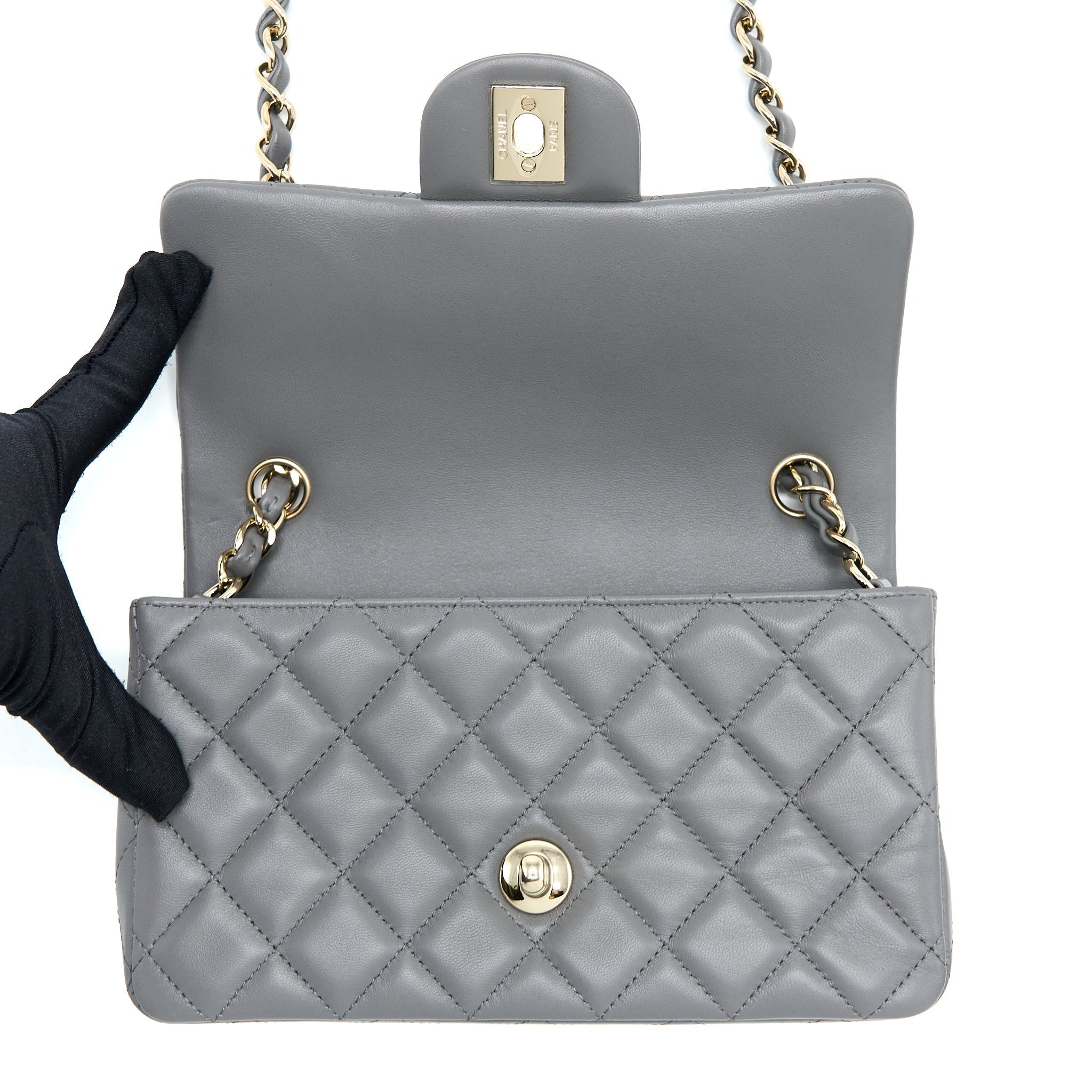 CHANEL 22A MINI RECTANGULAR LAMBSKIN GREY LGHW(MICROCHIP)