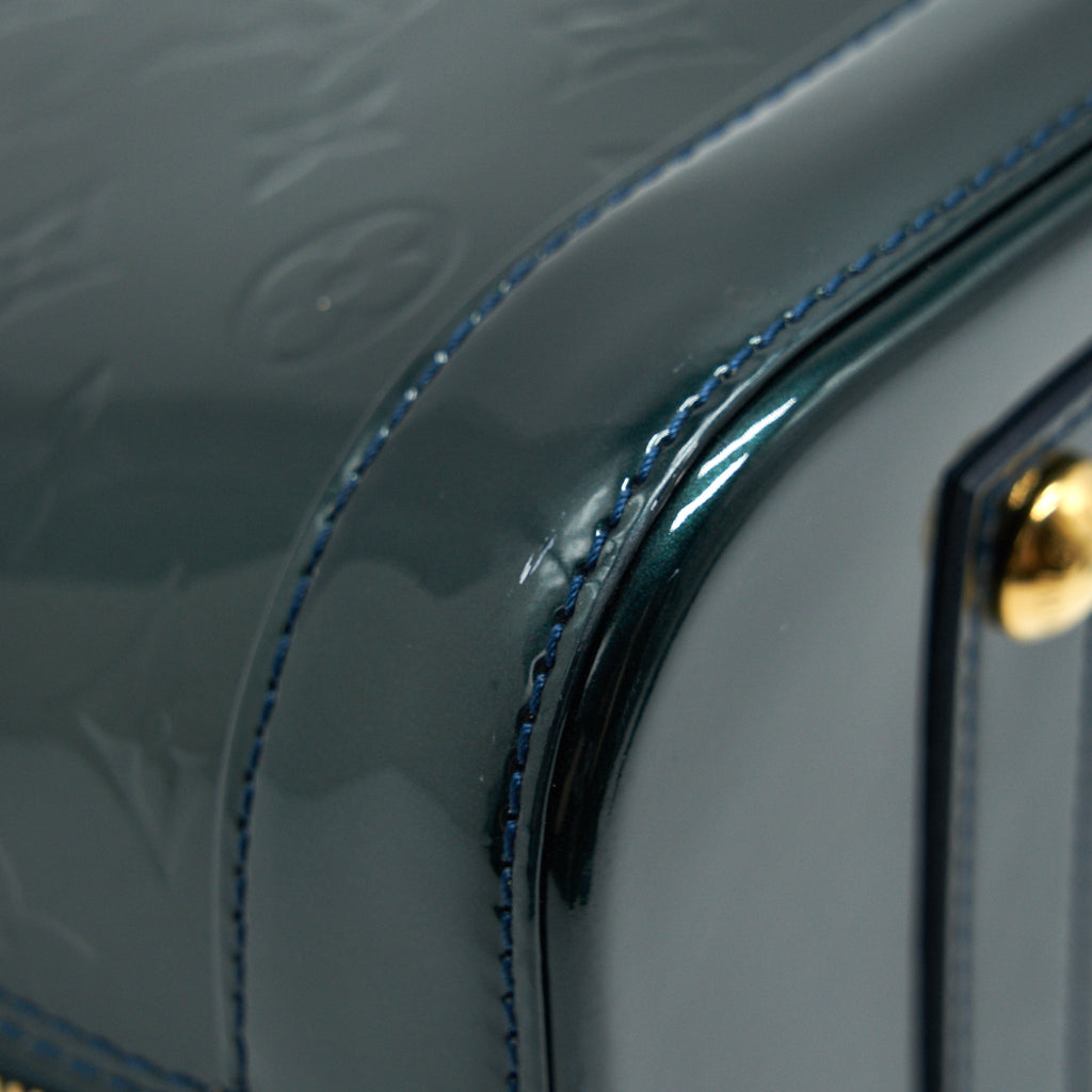 LOUIS VUITTON ALMA PM IN PATENT FORREST GREEN