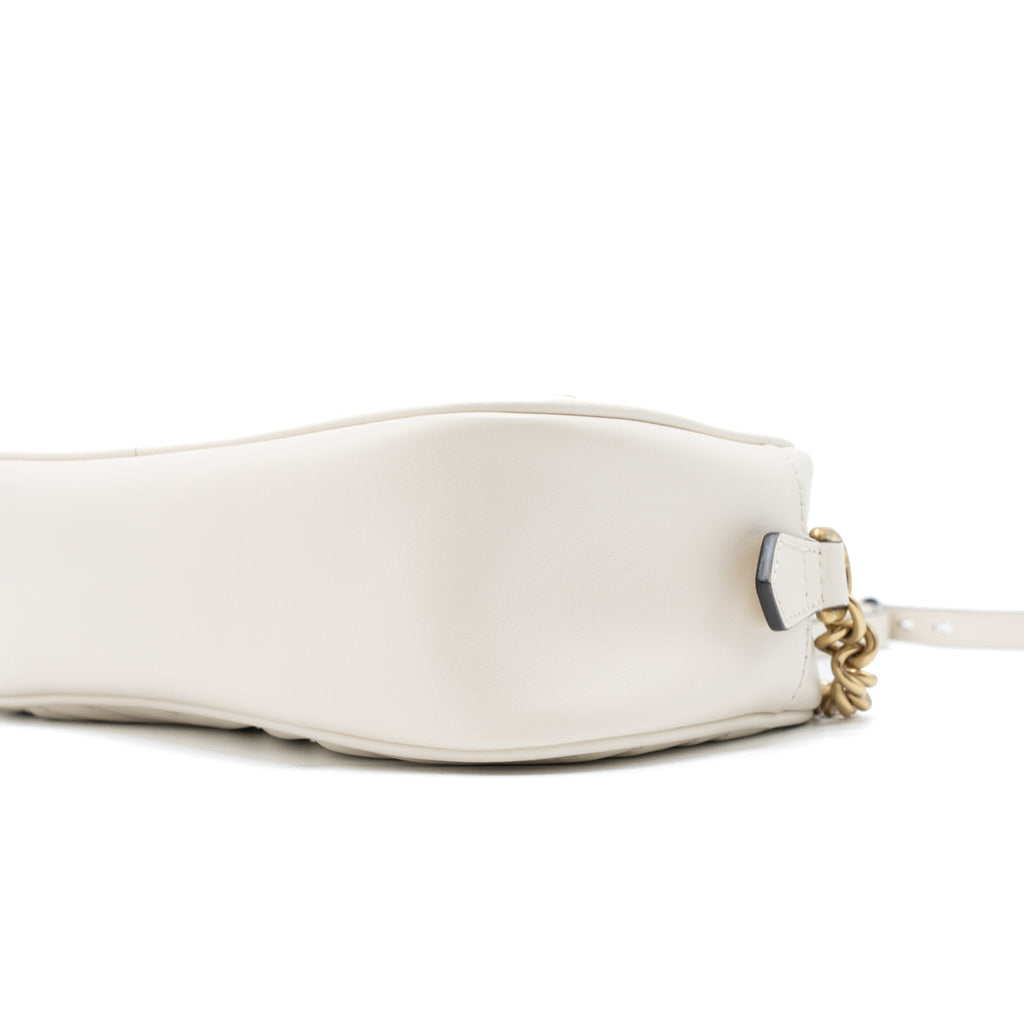 GUCCI GG MARMONT CAMERA SHOULDER BAG CALFSKIN WHITE GHW