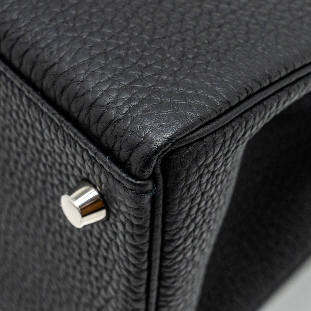 HERMES KELLY 28 TOGO BLACK SHW