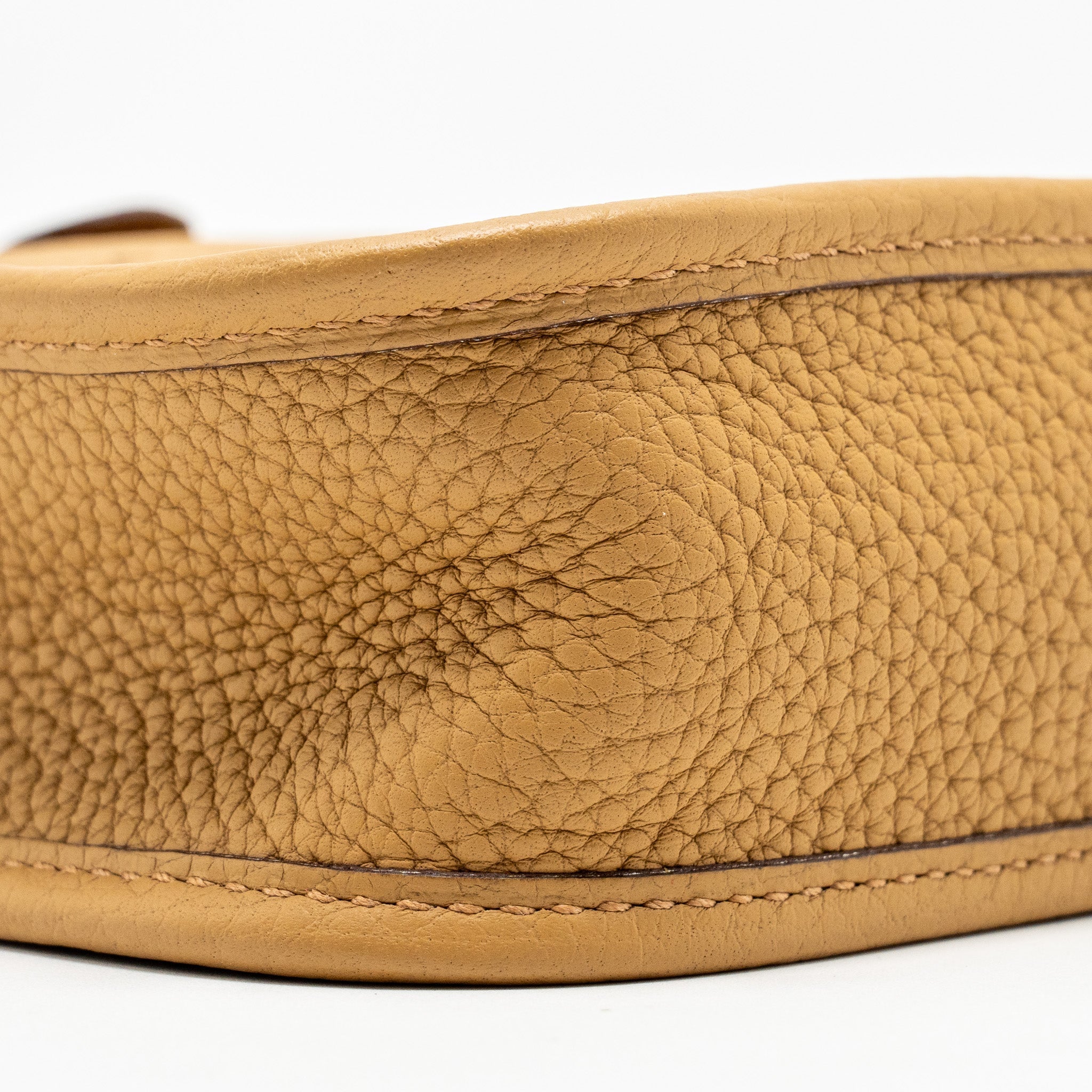 HERMES MINI EVELYNE CLEMENCE BISCUIT / CAMEL GHW