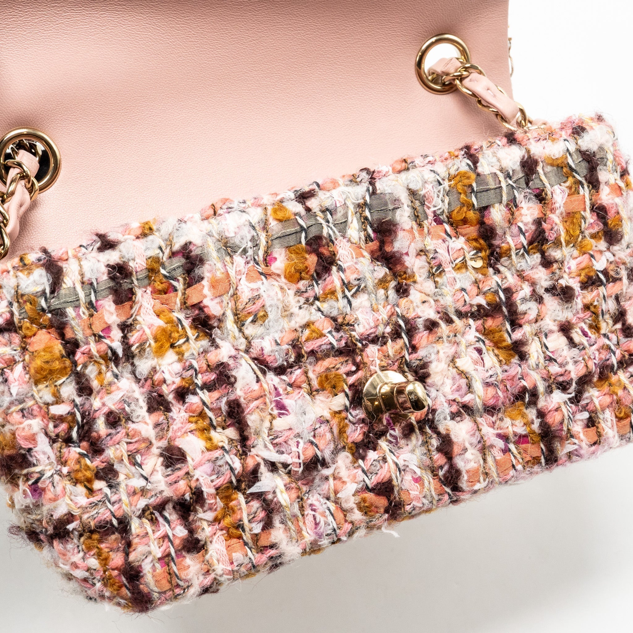 CHANEL 23K MINI RECTANGULAR FLAP BAG TWEED PINK / MULTICOLOUR LGHW (MICROCHIP)