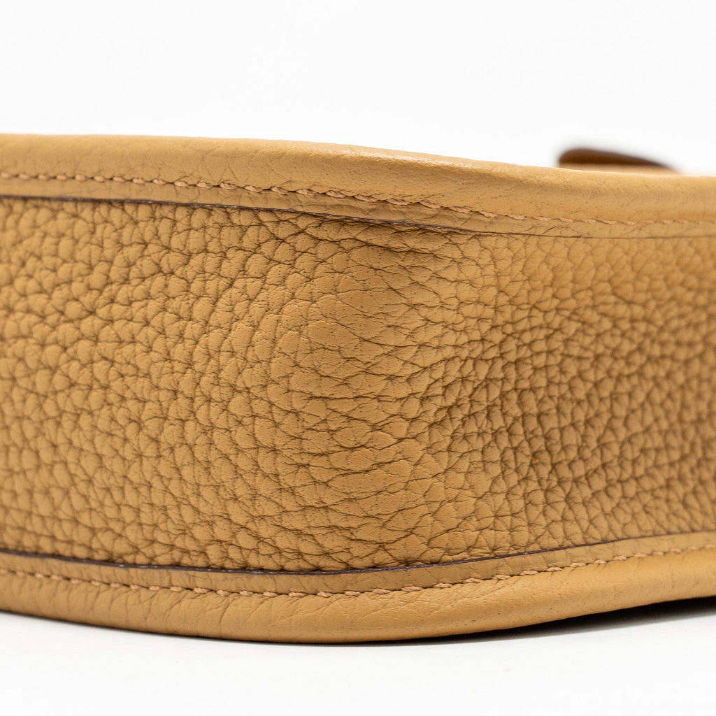 HERMES MINI EVELYNE CLEMENCE BISCUIT / CAMEL GHW