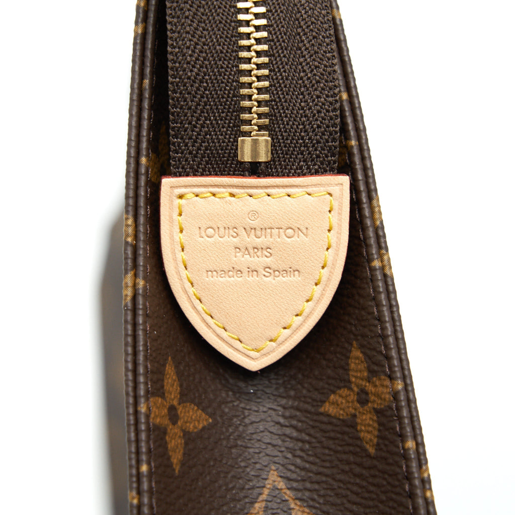 LOUIS VUITTON TOILETRY POUCH SIZE 26 IN MONOGRAM