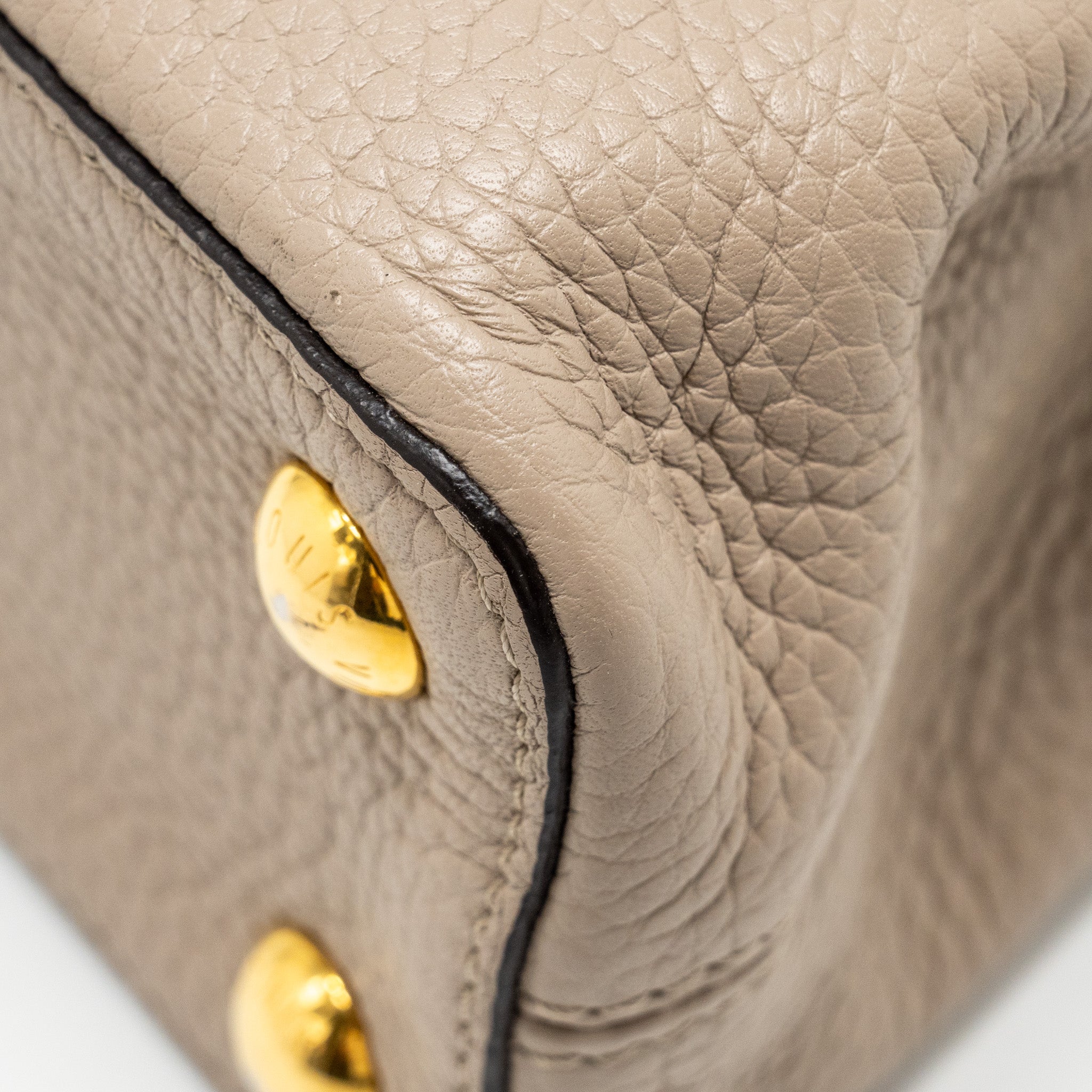 LOUIS VUITTON CAPUCINES BB TAURILLON LIGHT GREY GHW