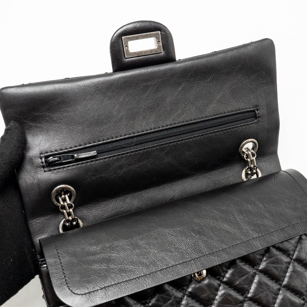 CHANEL SMALL 2.55 REISSUE FLAP BAG AGED CALFSKIN BLACK RUTHENIUM SILVER HARDWARE
