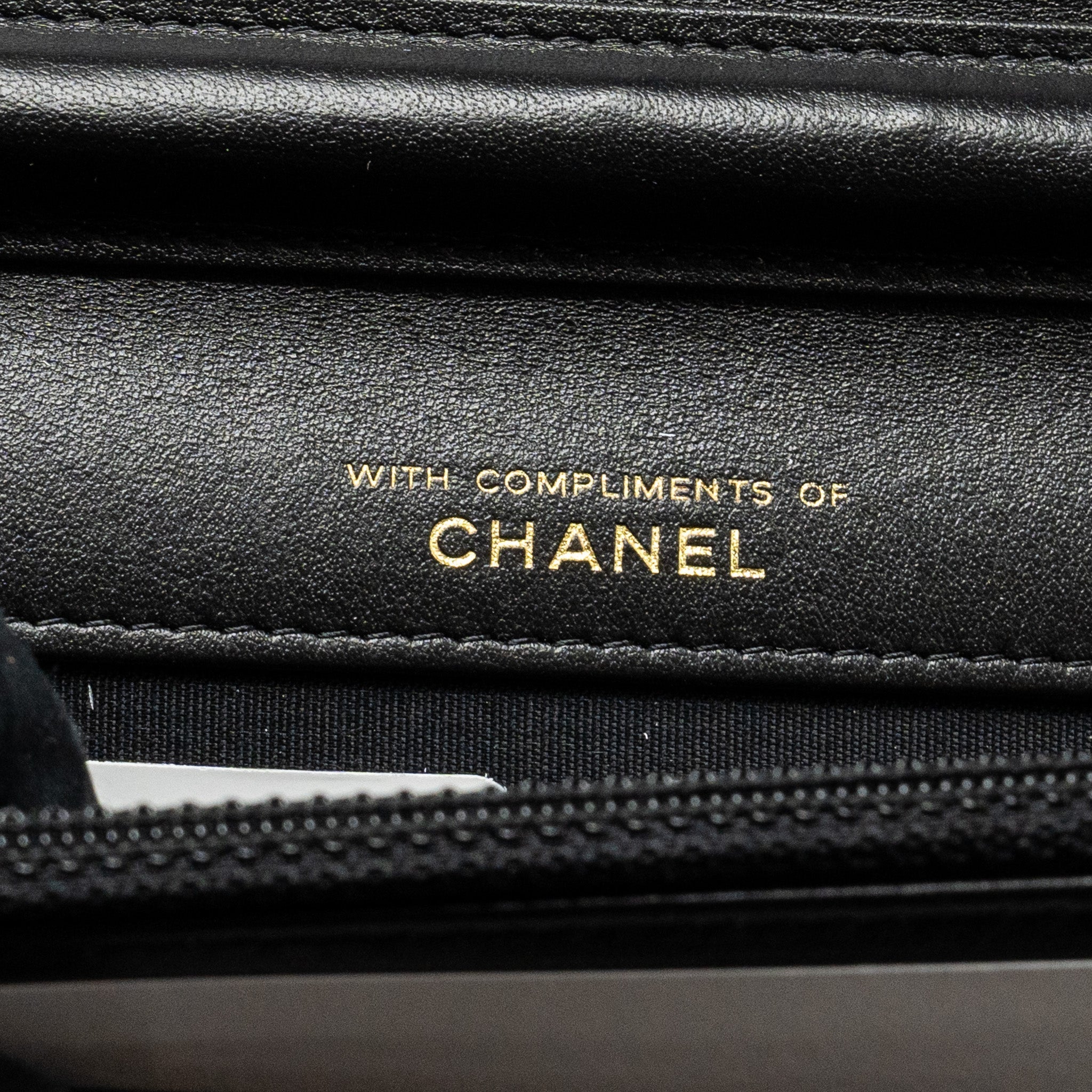 CHANEL QUILTED WALLET ON CHAIN SHINY CALFSKIN BLACK GHW (MICROCHIP)